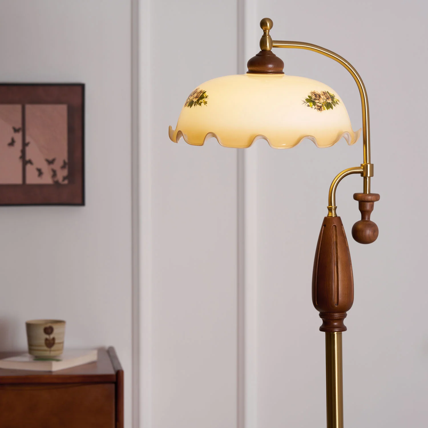 Heritage Bloom Floor Lamp - Image 38
