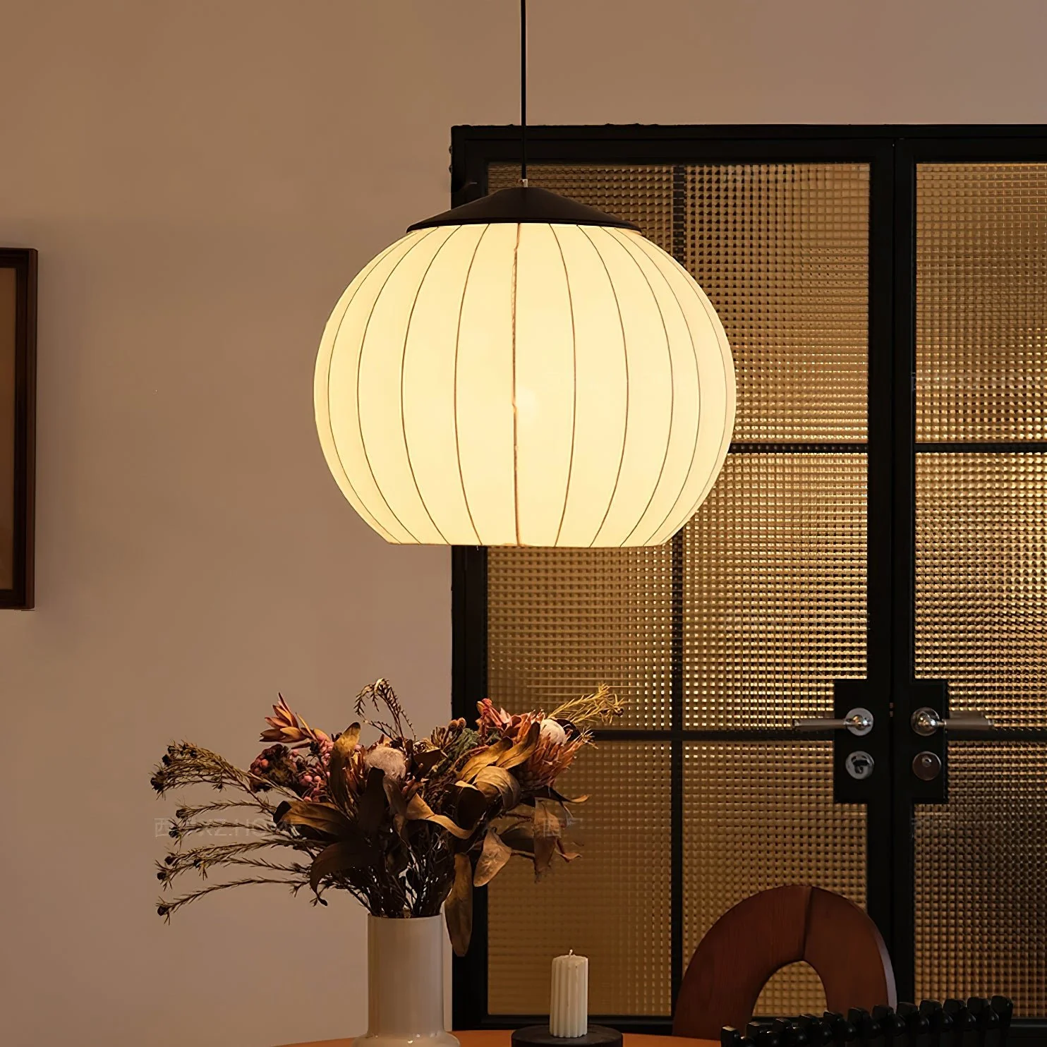 Heritage Lantern Pendant Lamp - Image 2