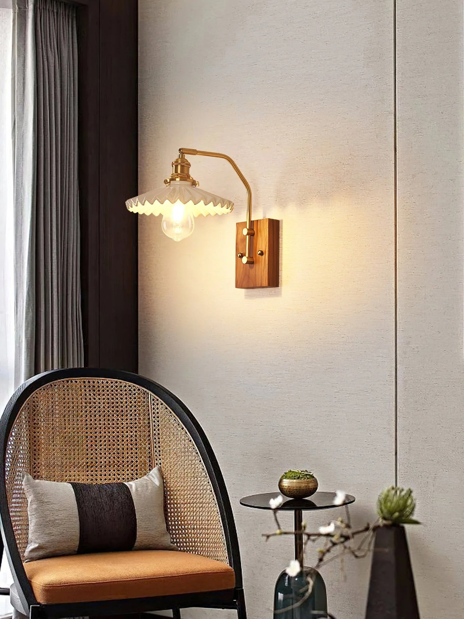Heritage Walnut Wall Lamp - Image 5