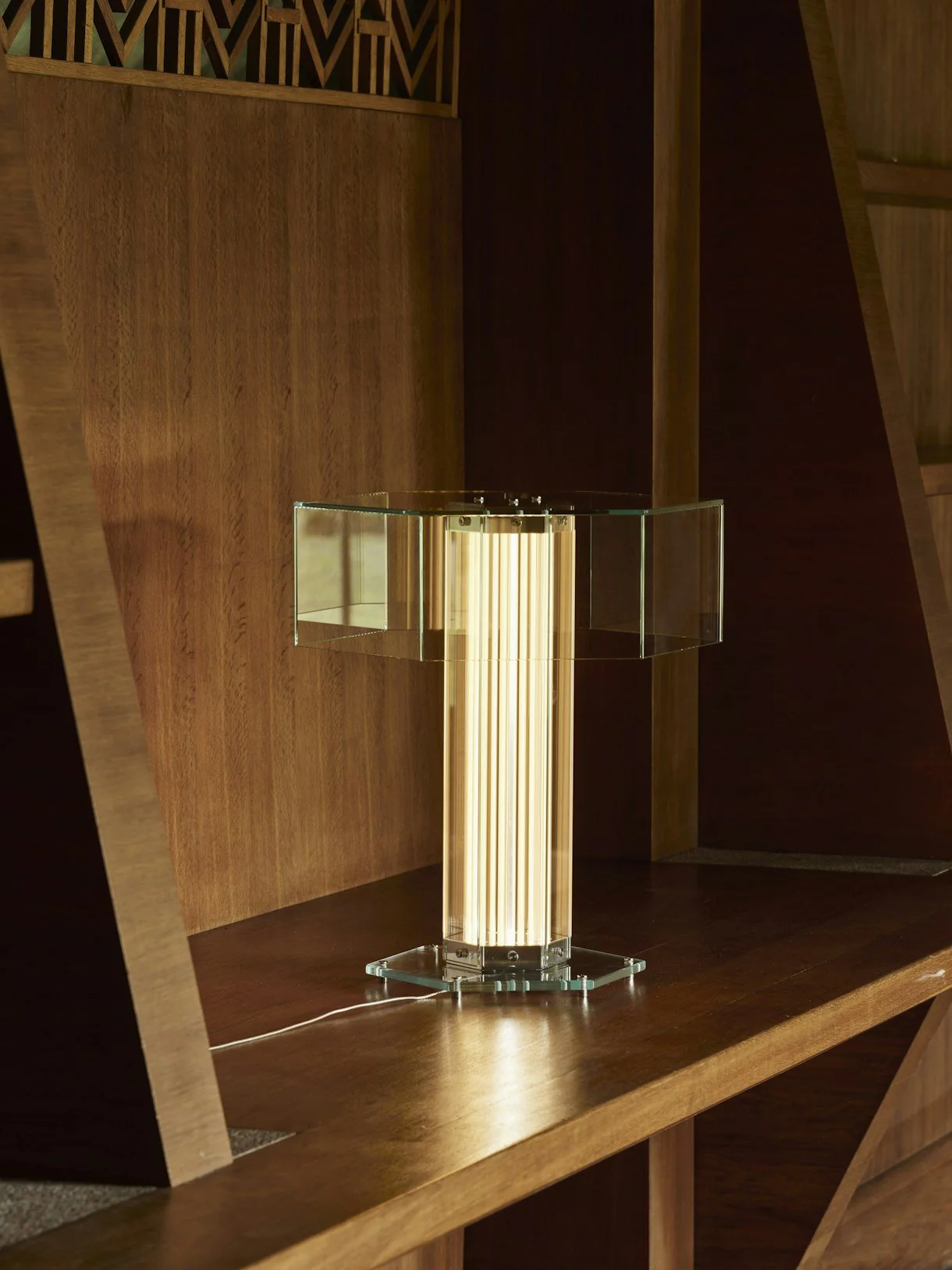 Hexagonal Glass Table Lamp - Image 6