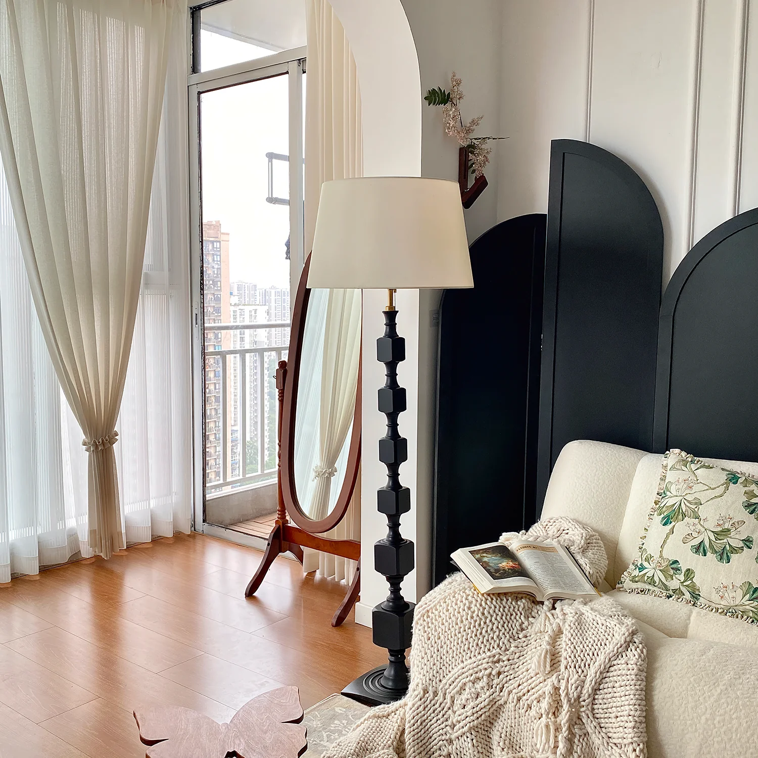 Hexas Floor Lamp - Image 13
