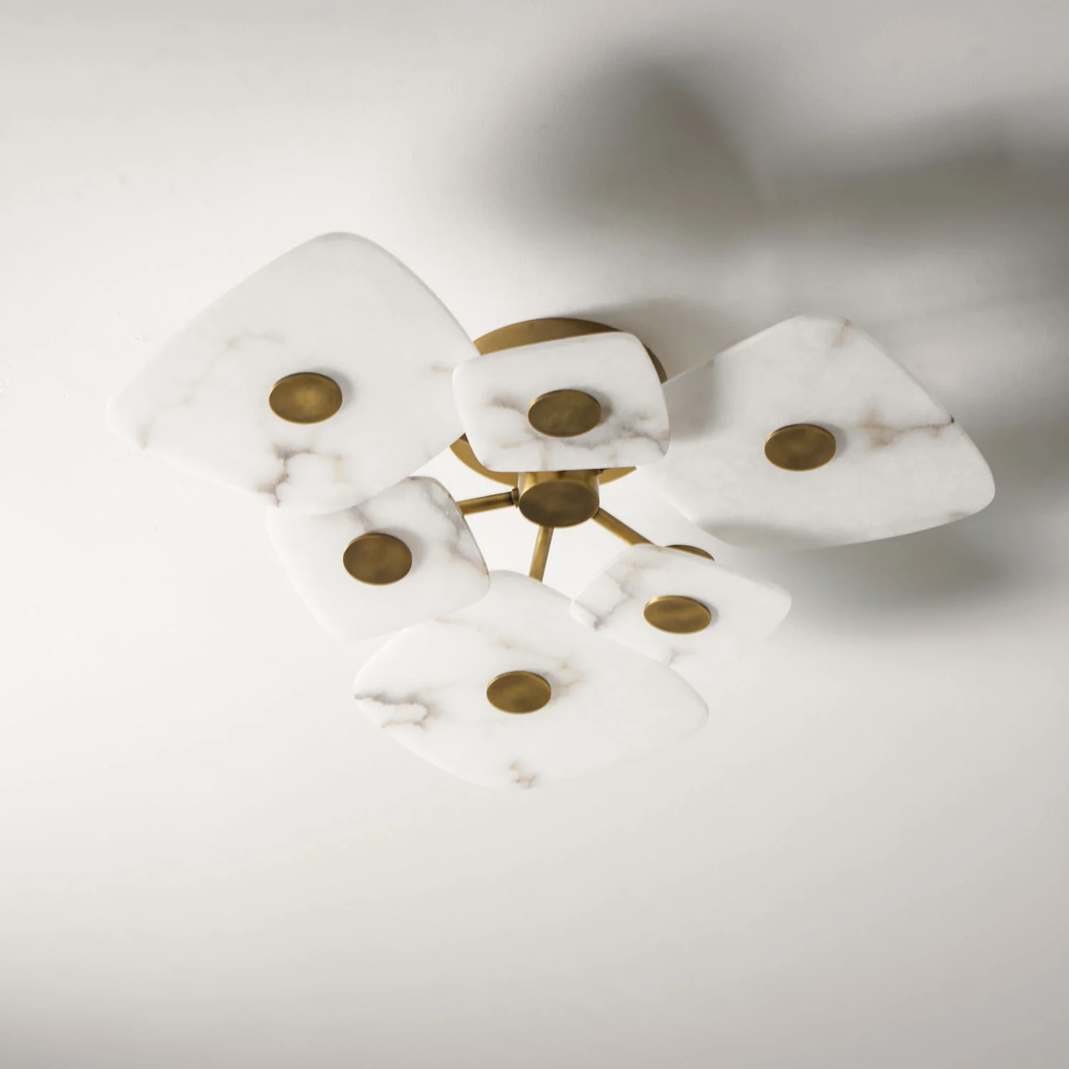 Holmdel Alabaster Ceiling Lamp - Image 39