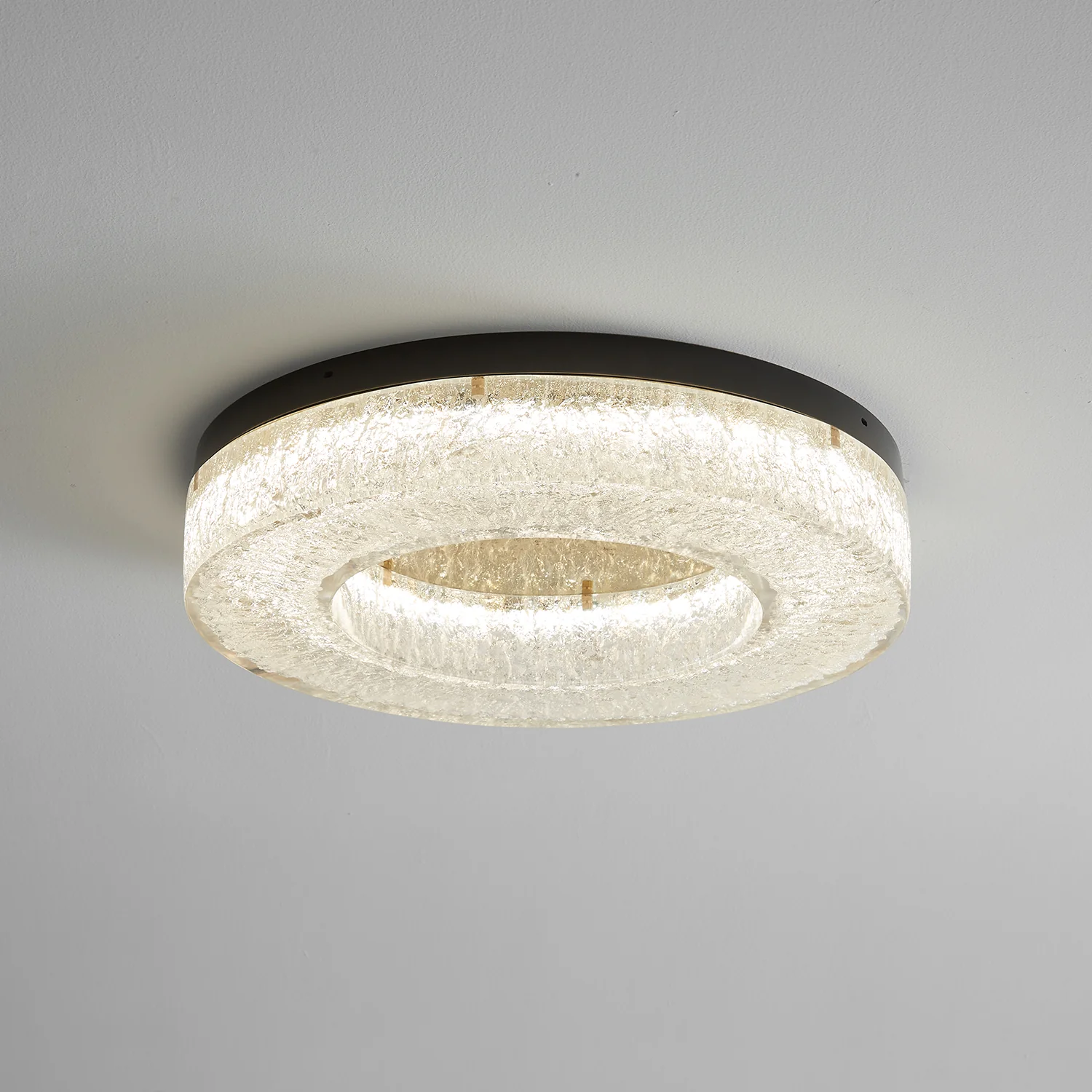 Ice Crack Circle Ceiling Lamp - Image 32