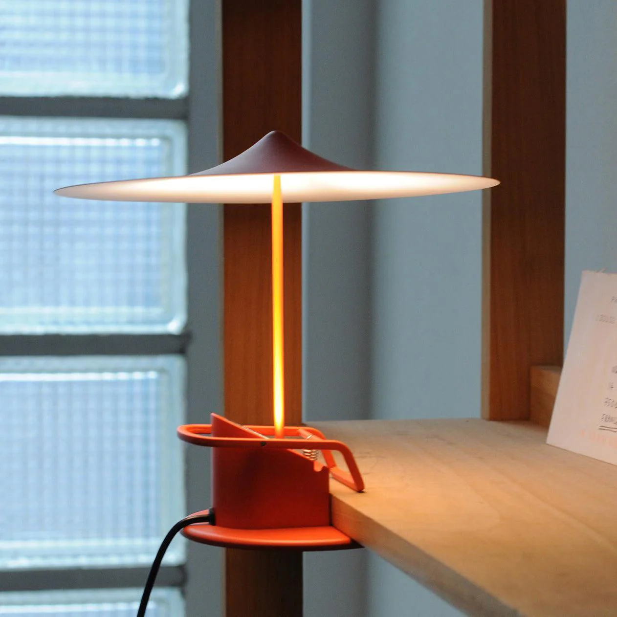 Ile Table Lamp - Image 23