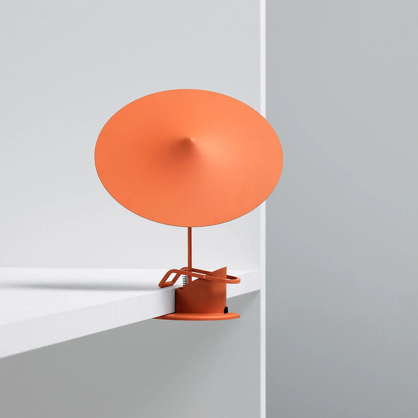 Ile Table Lamp - Image 38