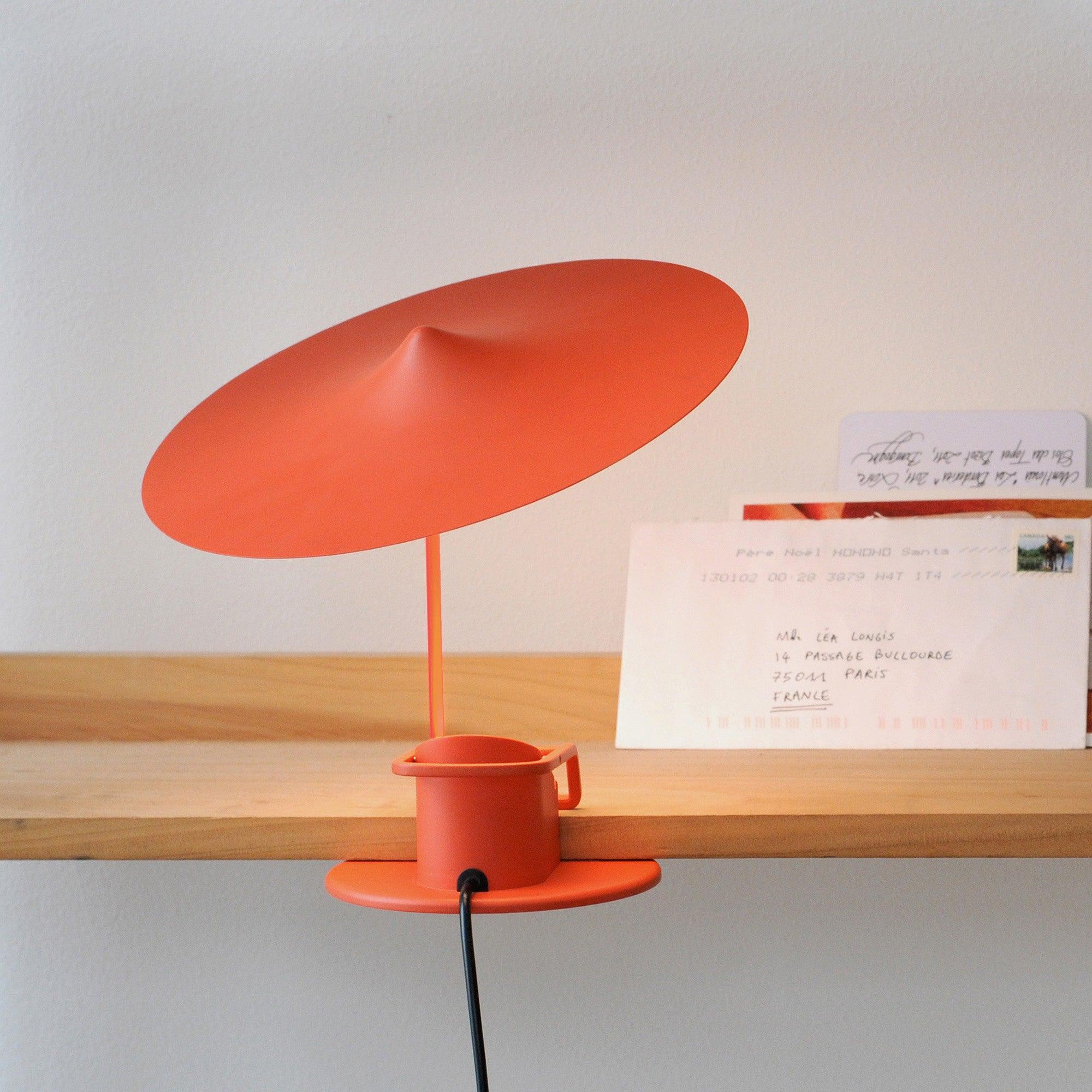 Ile Table Lamp - Image 4
