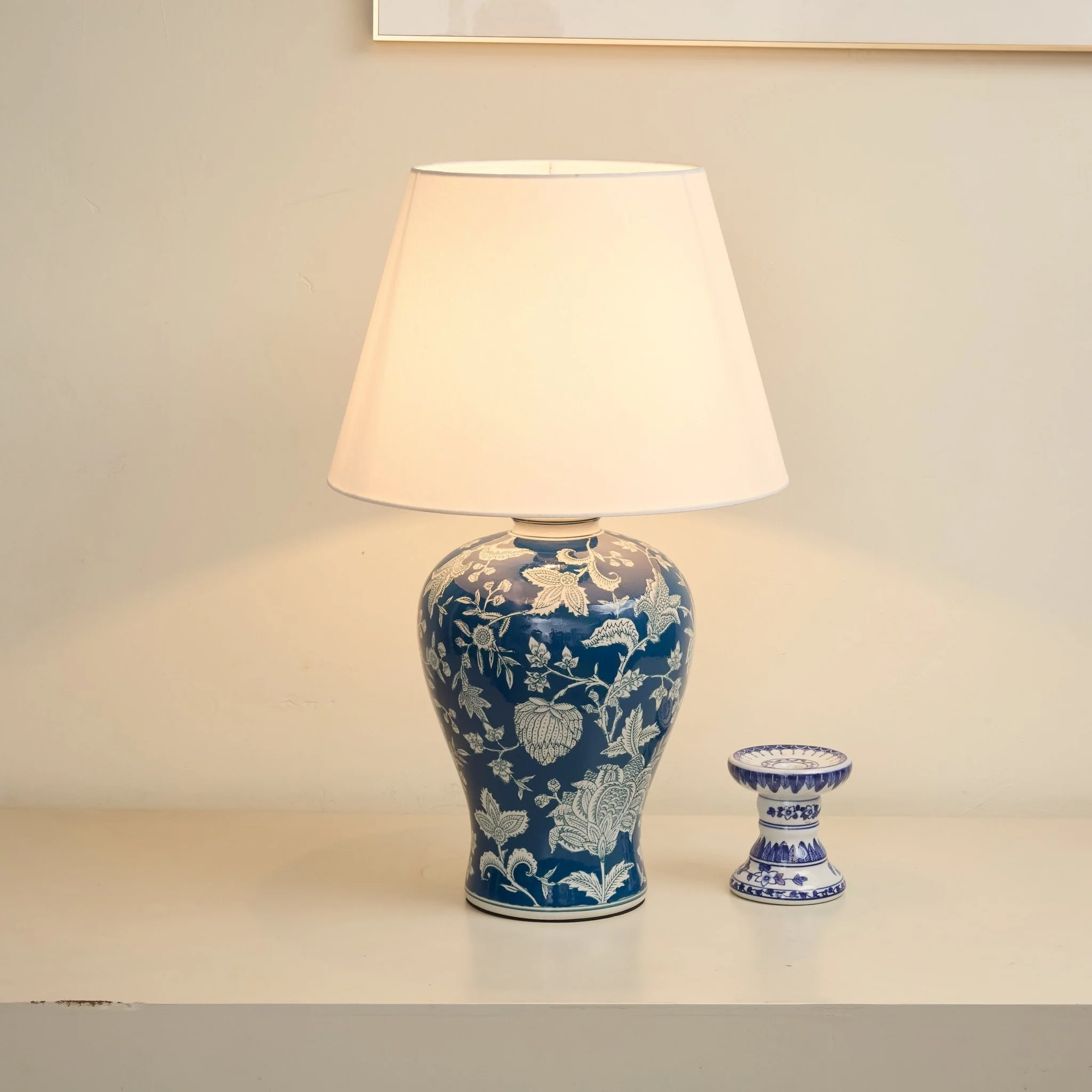 Indigo Floral Vine Ceramic Table Lamp - Image 3