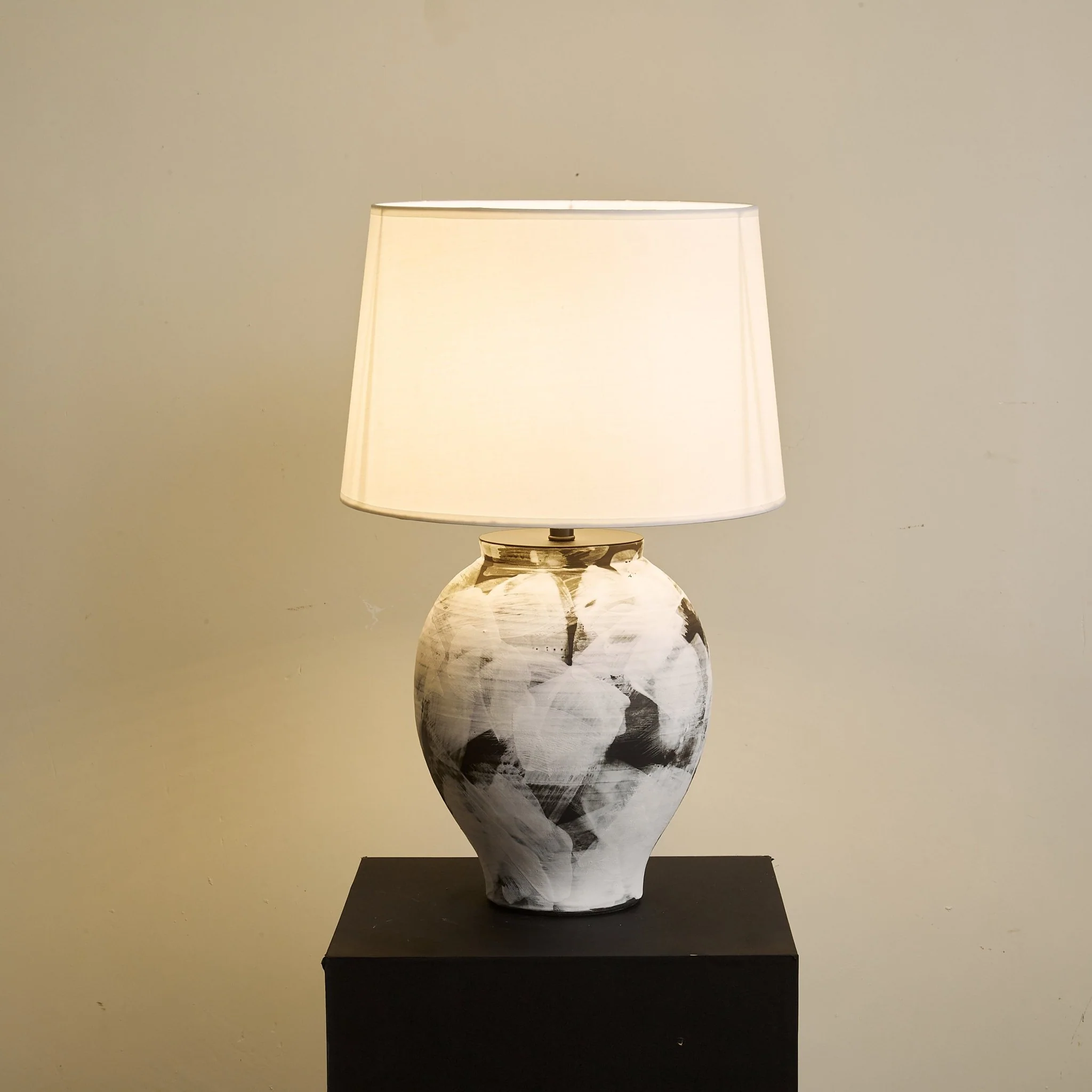 Inkwash Table Lamp - Image 4
