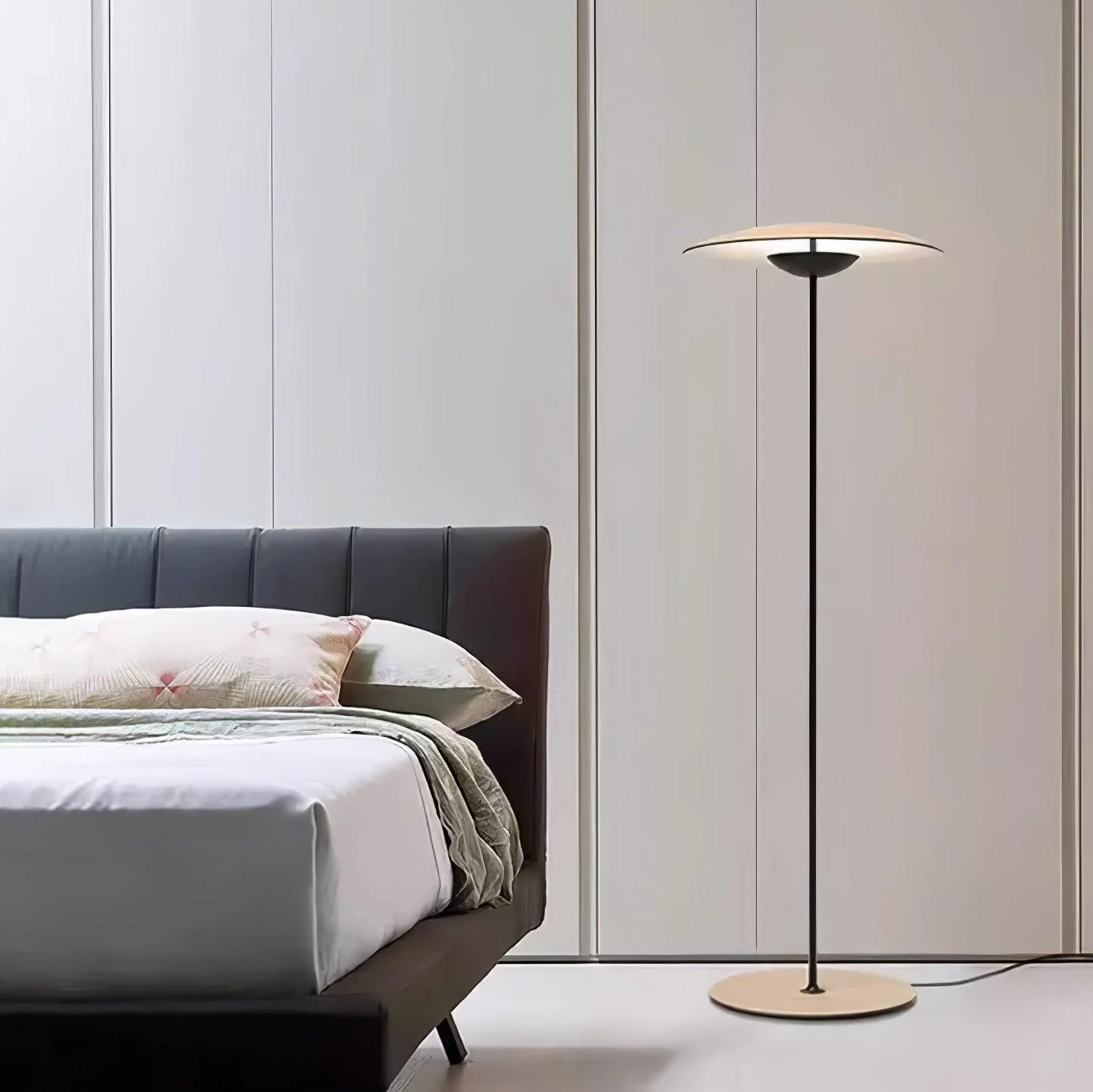 Innovative Directional Floor Lamp - Image 17