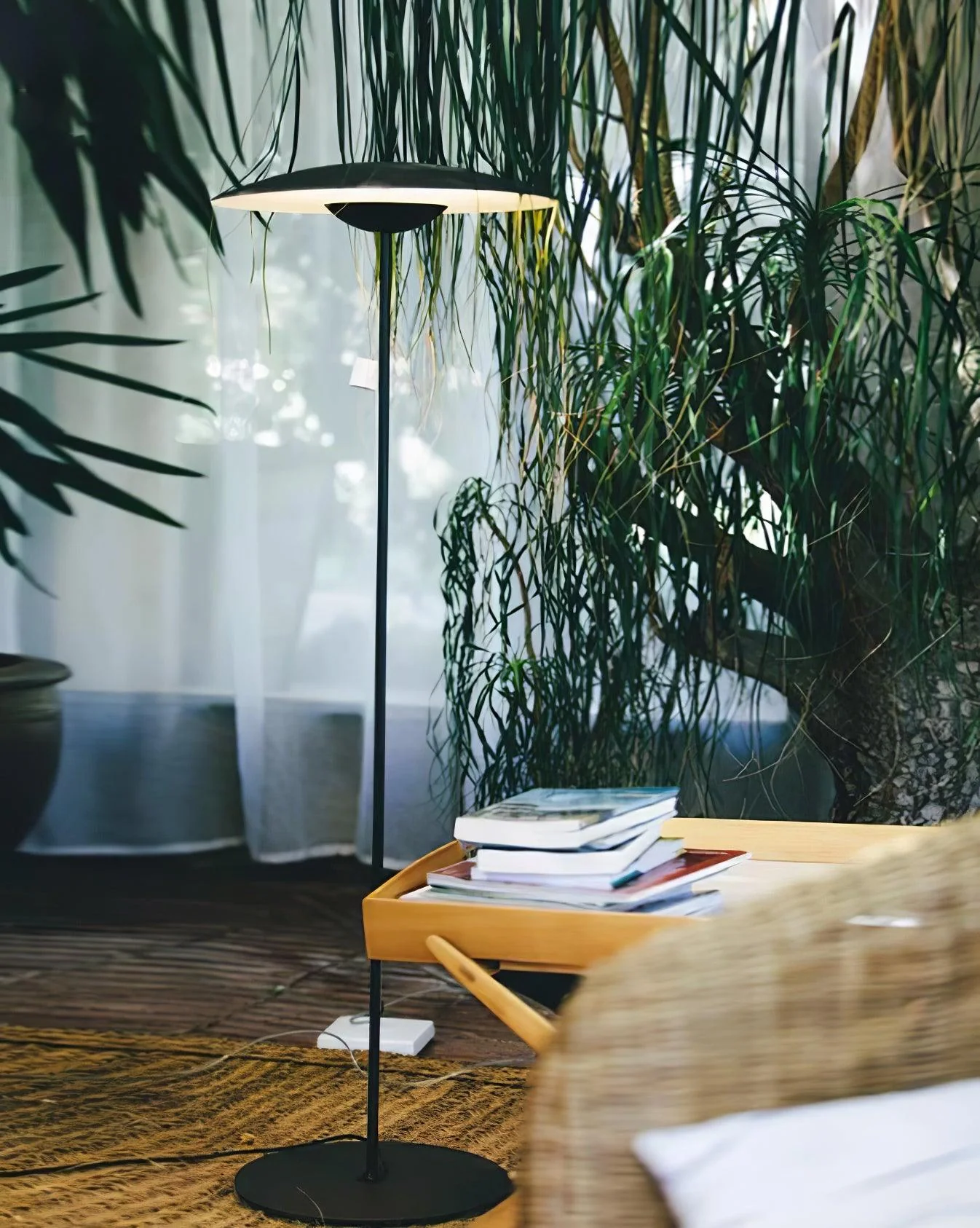 Innovative Directional Floor Lamp - Image 22