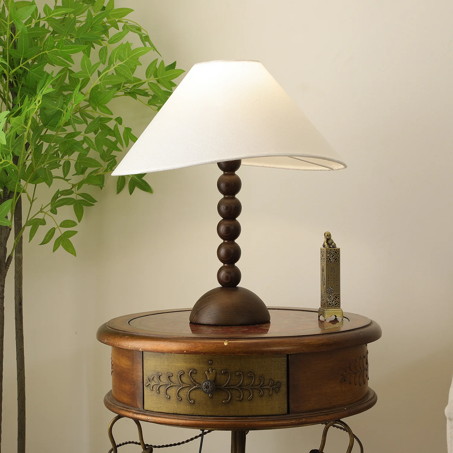 Isabella Grace Table Lamp - Image 2