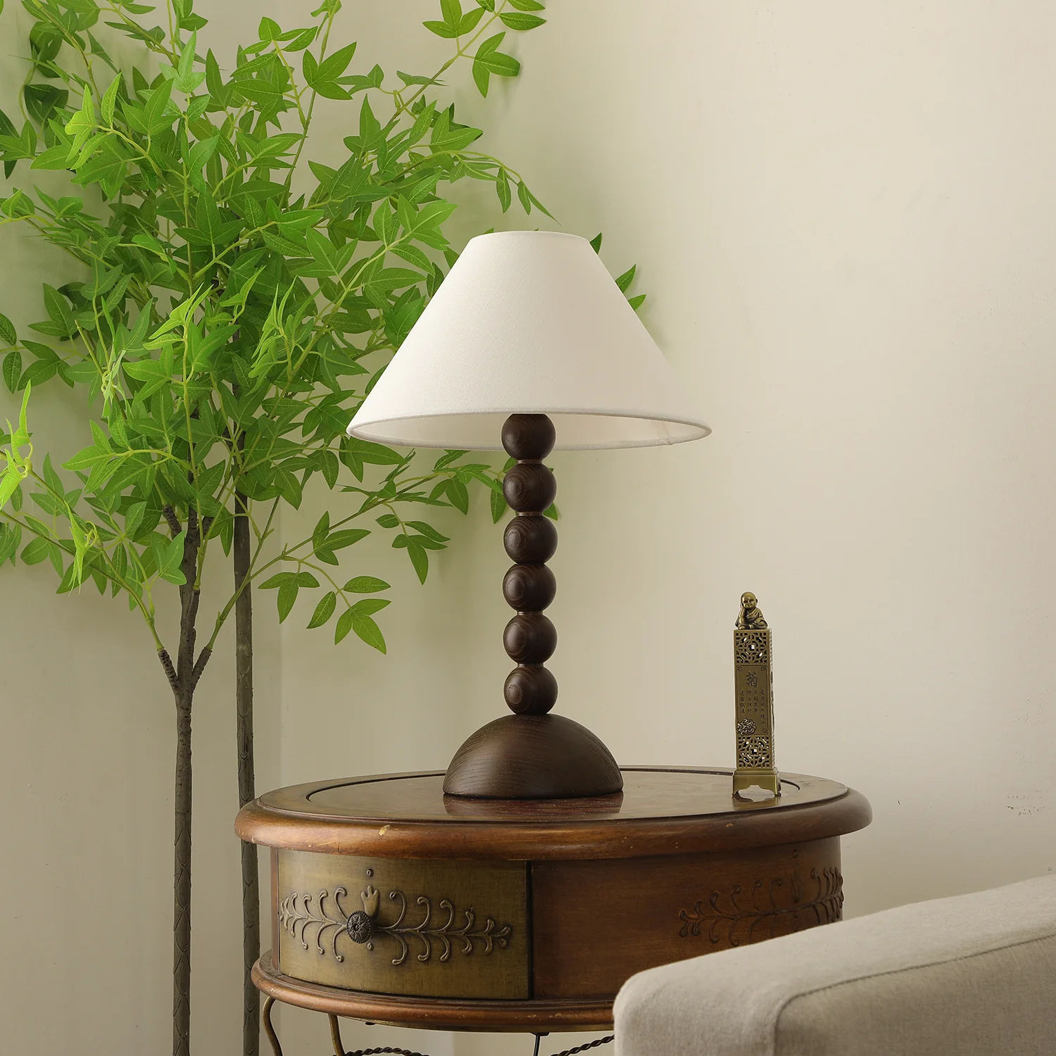 Isabella Grace Table Lamp - Image 4