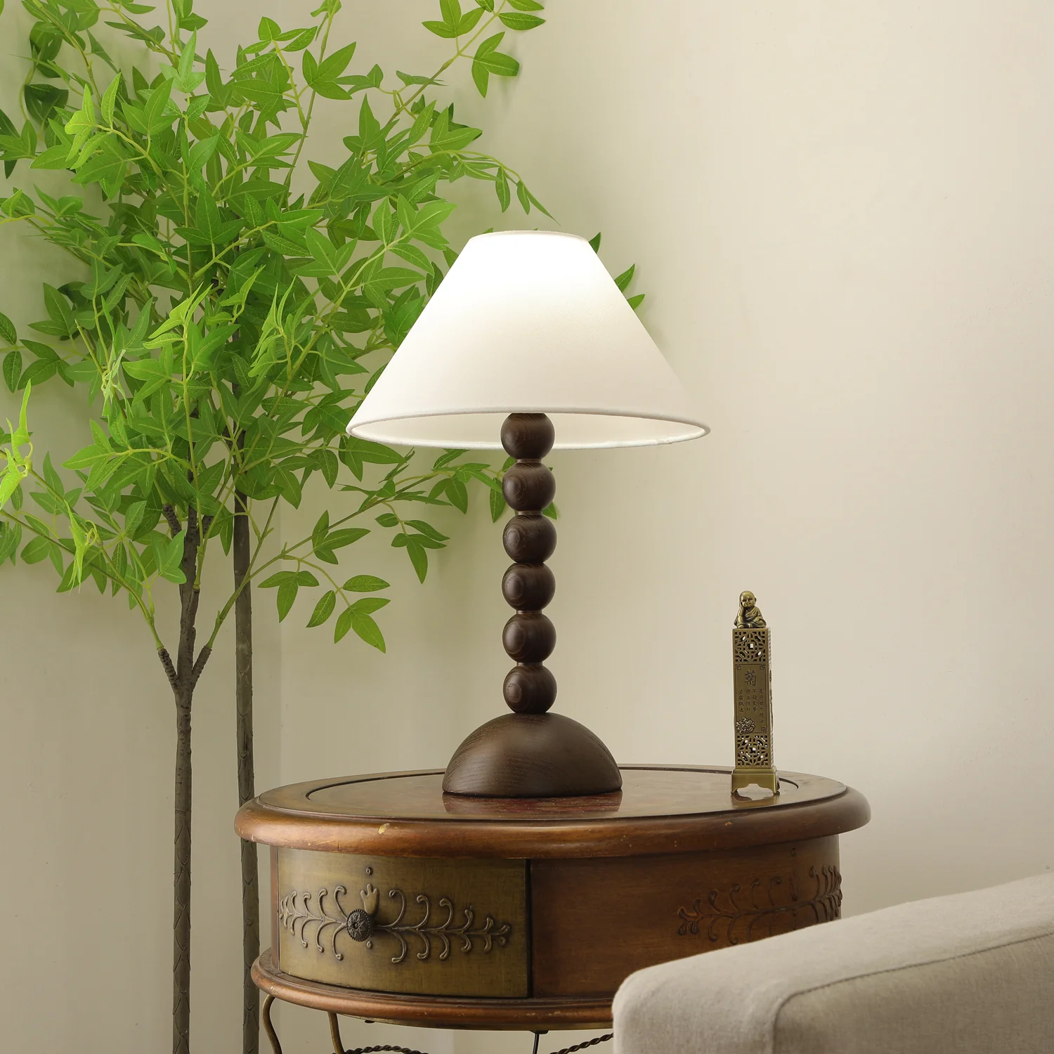 Isabella Grace Table Lamp - Image 5
