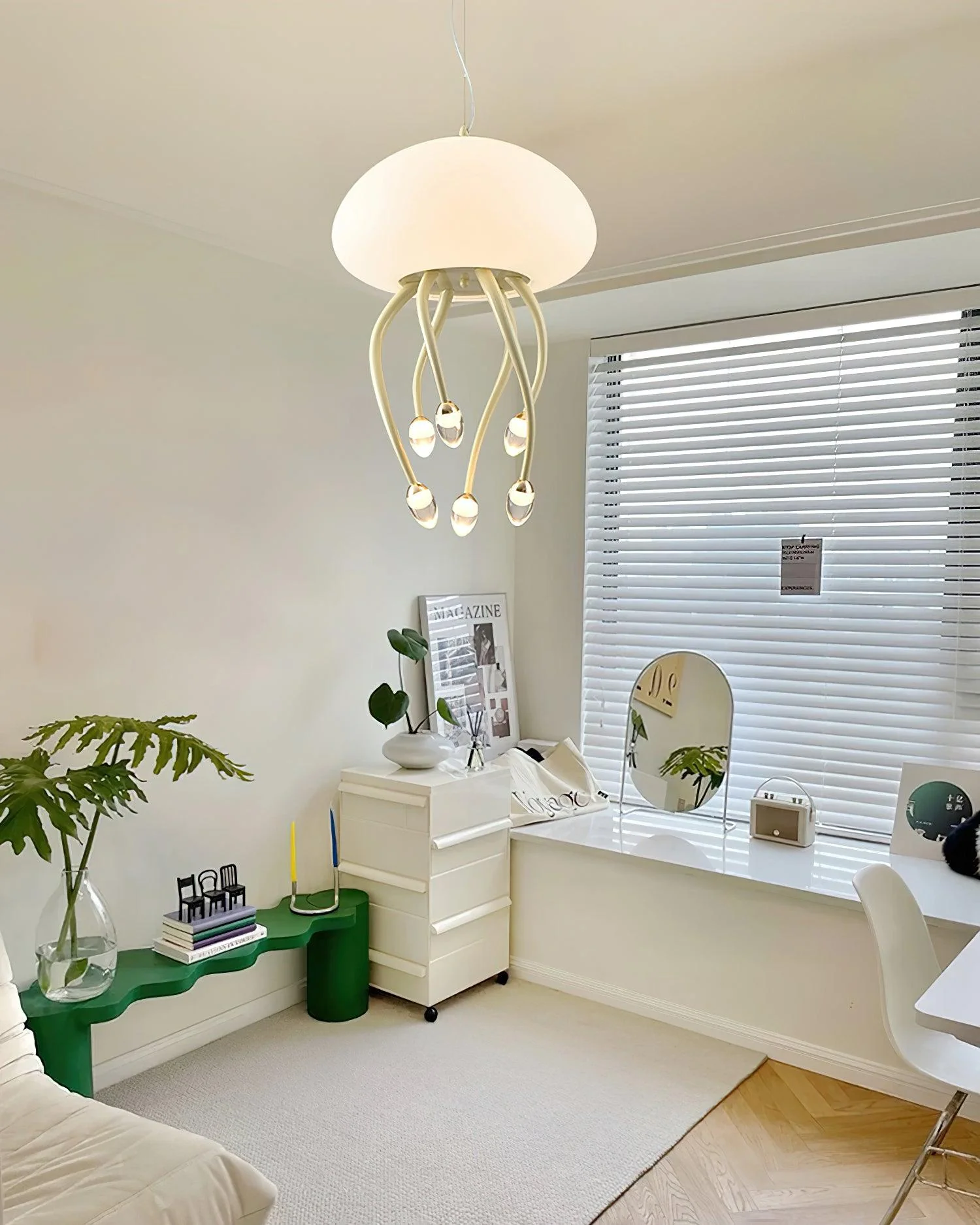 Jellyfish Pendant Lamp - Image 9