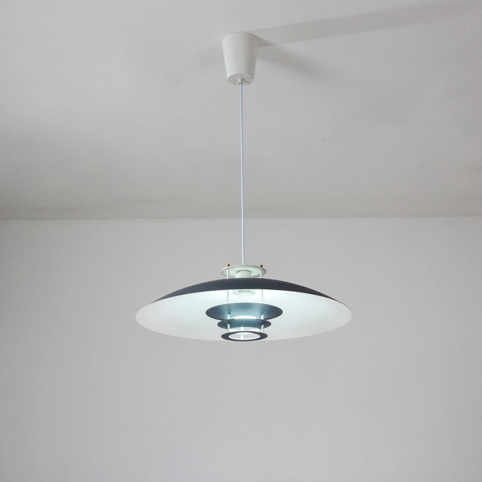 JL 341 Pendant Light - Image 25