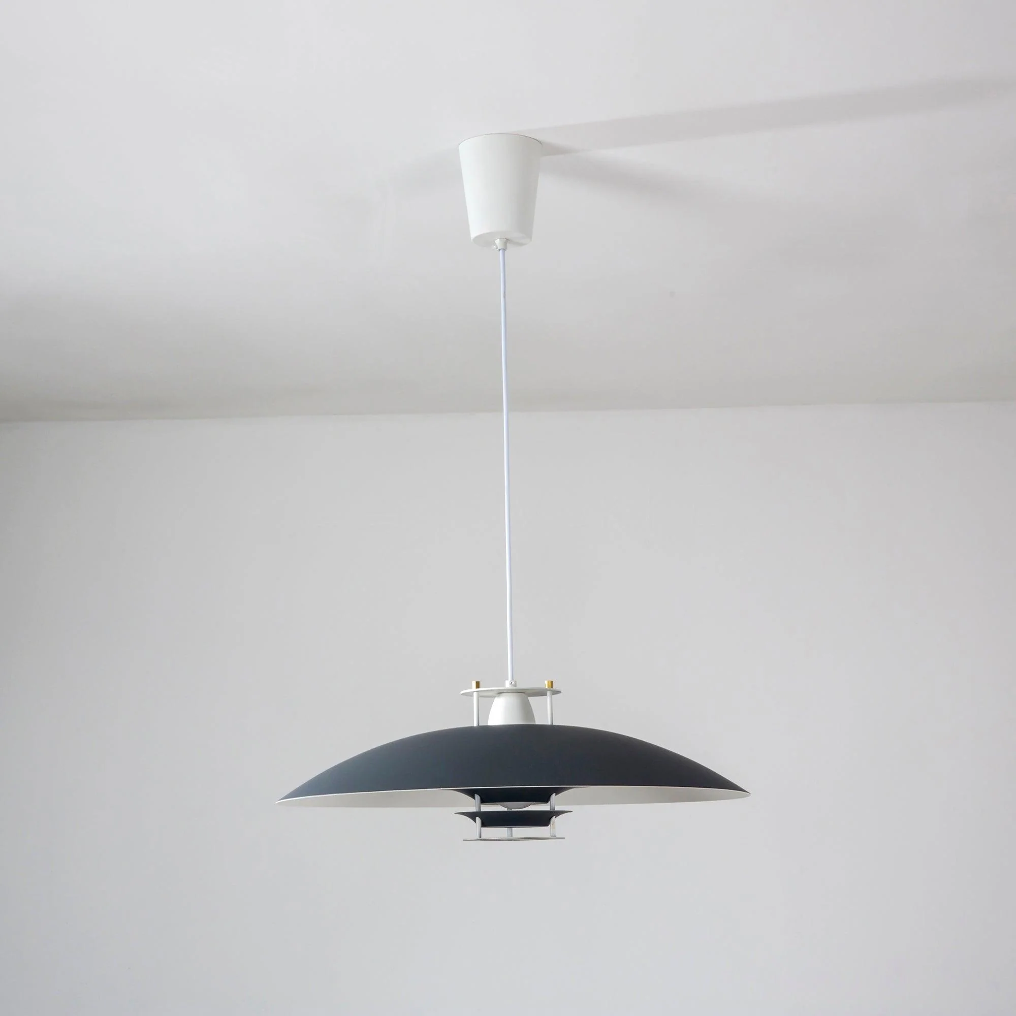JL 341 Pendant Light - Image 37