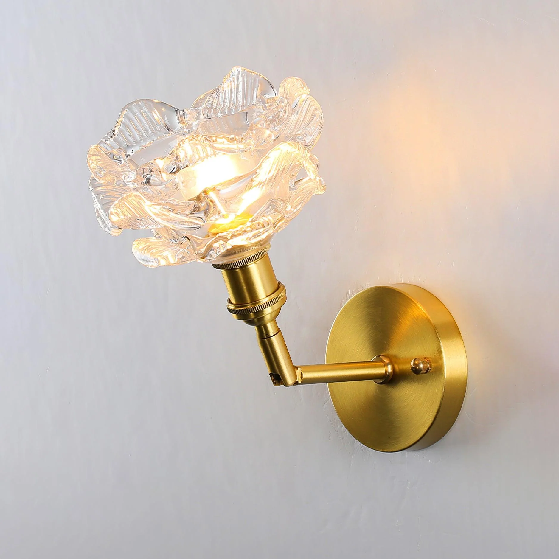 Kano Brass Wall Lamp - Image 7