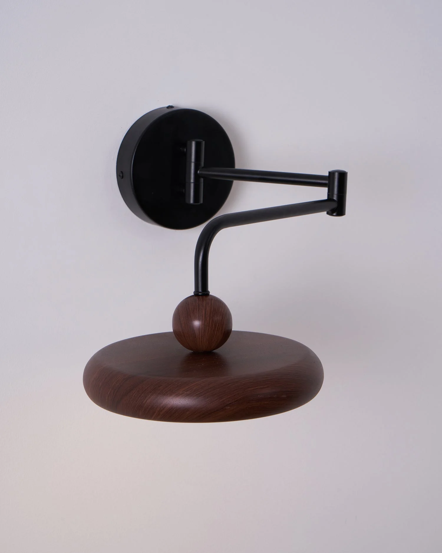 Karlin Wall Light - Image 13