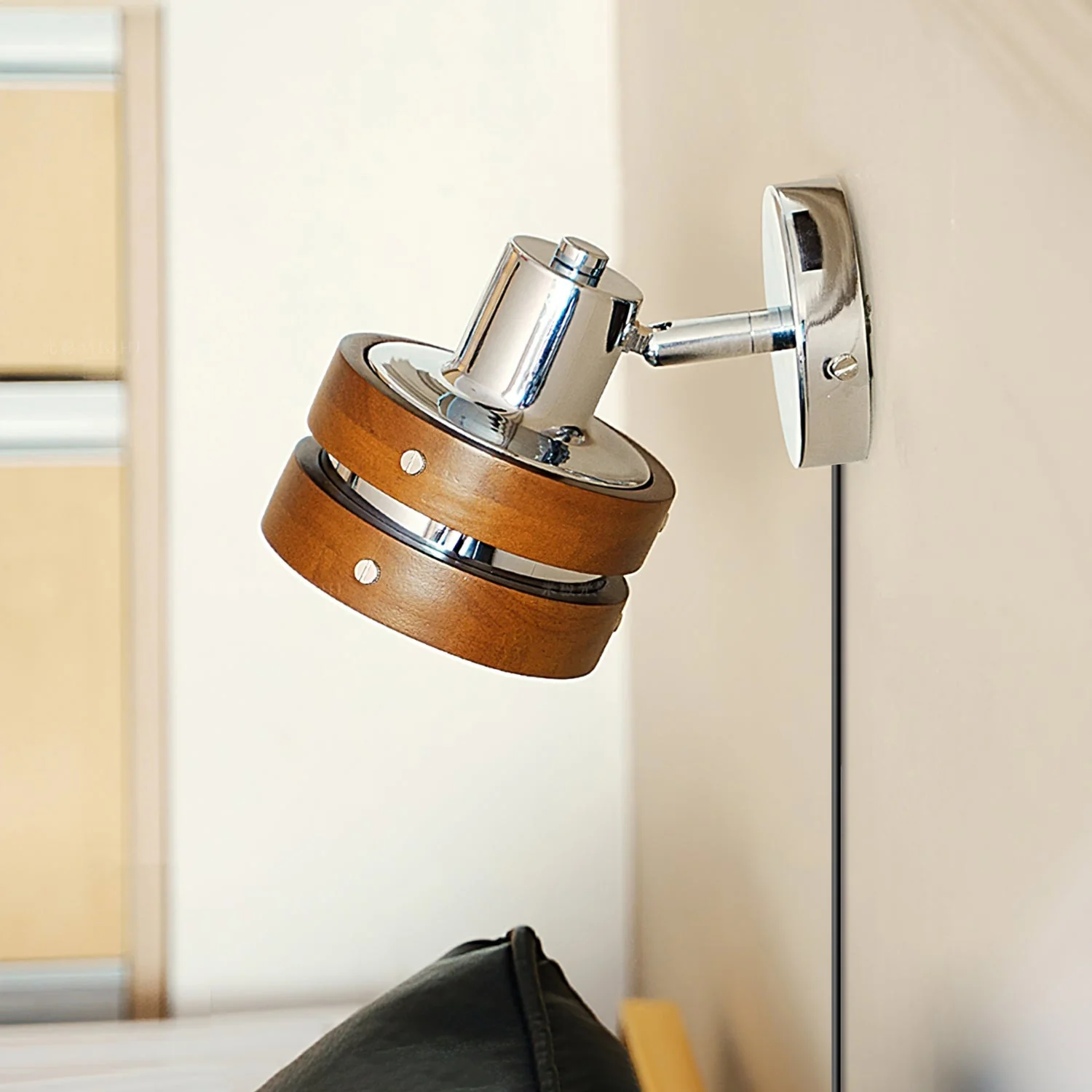 Karry Plug-in Wall Lamp - Image 5