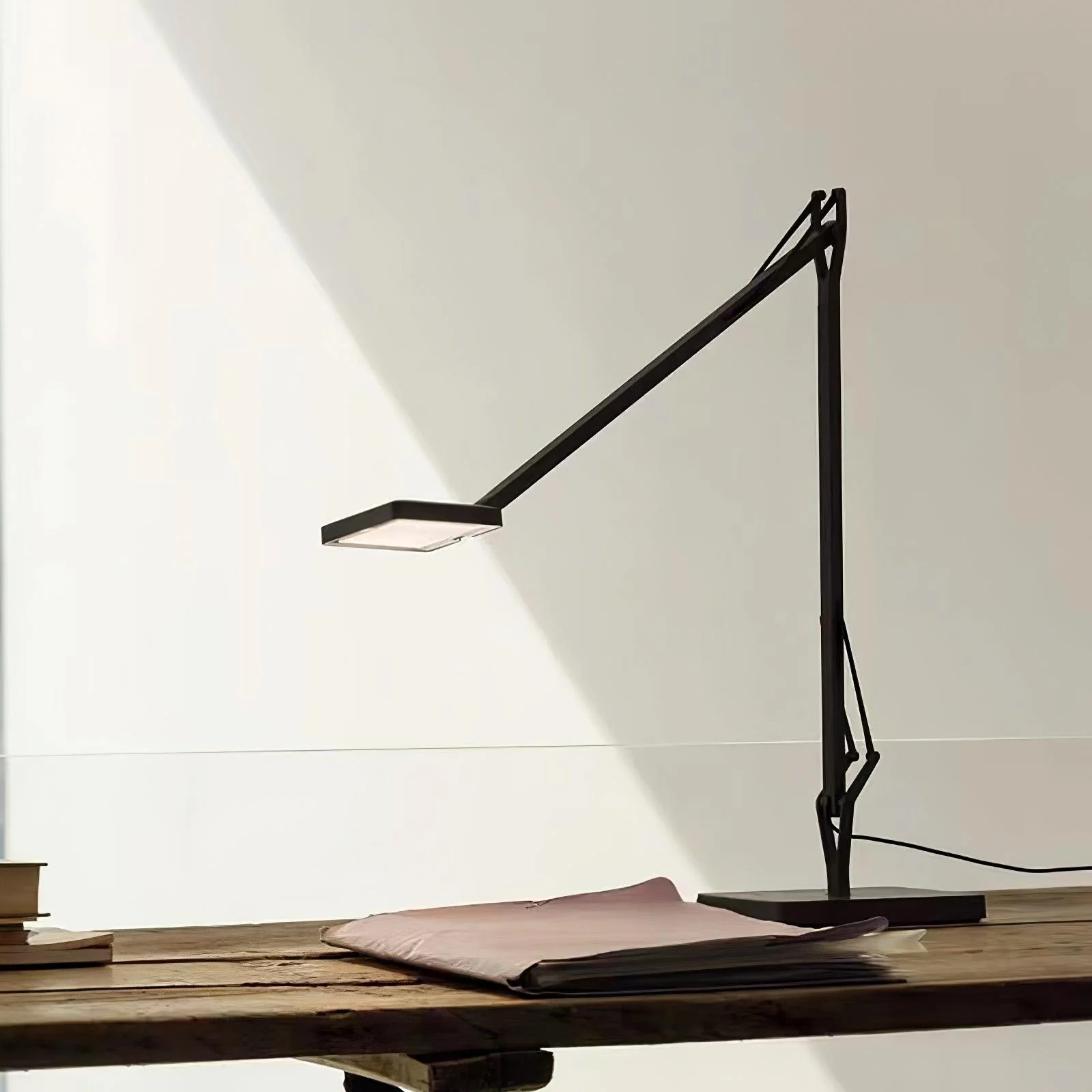 Edge Table Lamp - Image 24