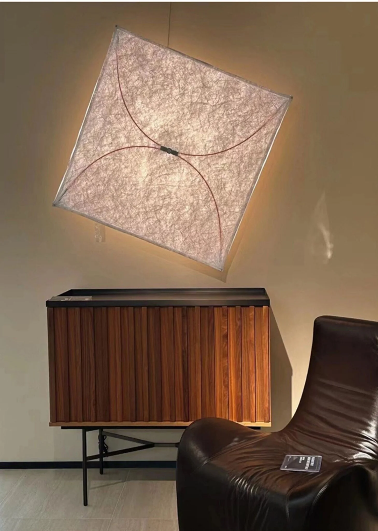 Kite Shaped Paper Wall Lamp - Image 7