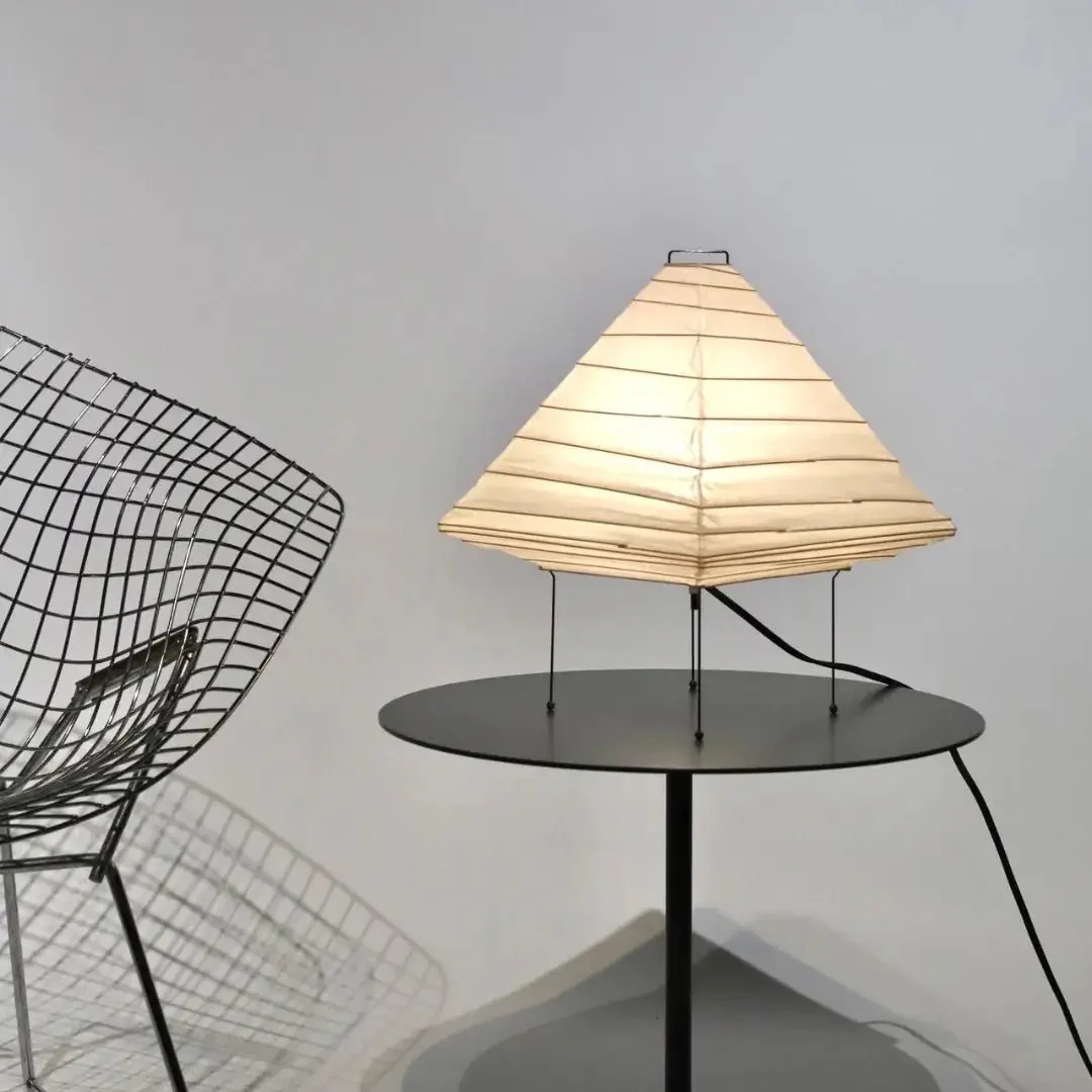Kiyoshi Akari Paper Table Lamp - Image 2