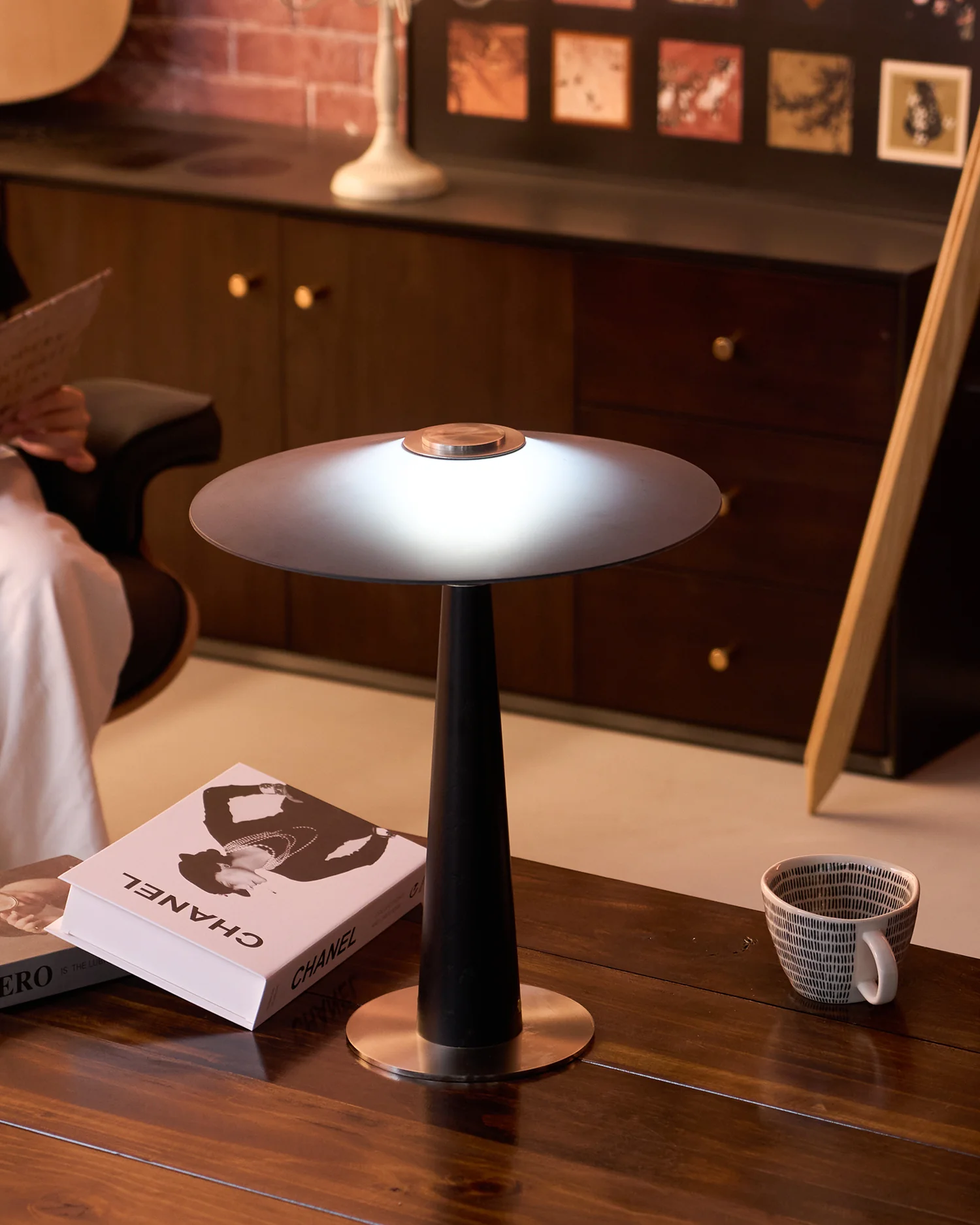 Kizu Peak Table Lamp - Image 36