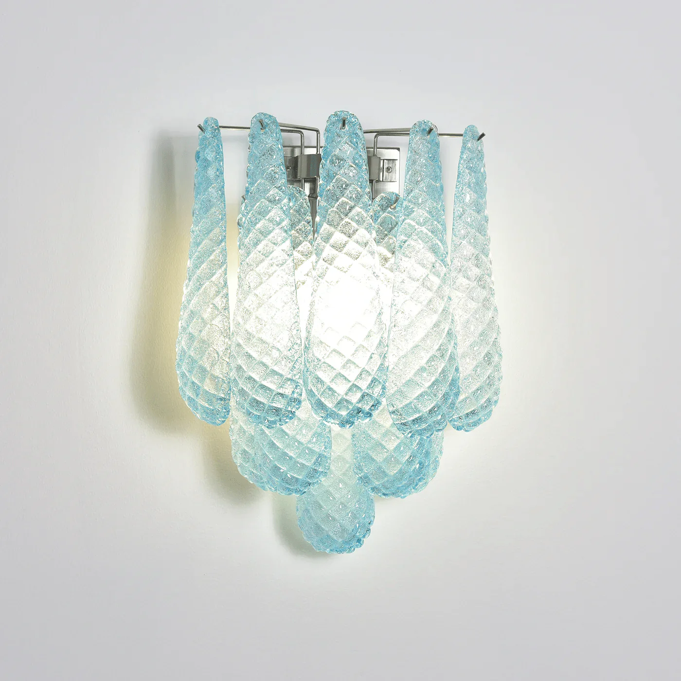 Lagoon Bloom Wall Lamp - Image 54