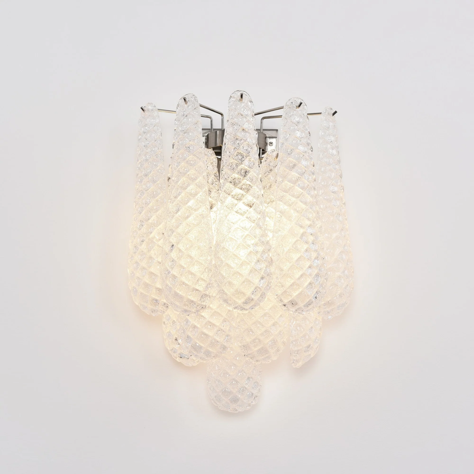 Lagoon Bloom Wall Lamp - Image 94