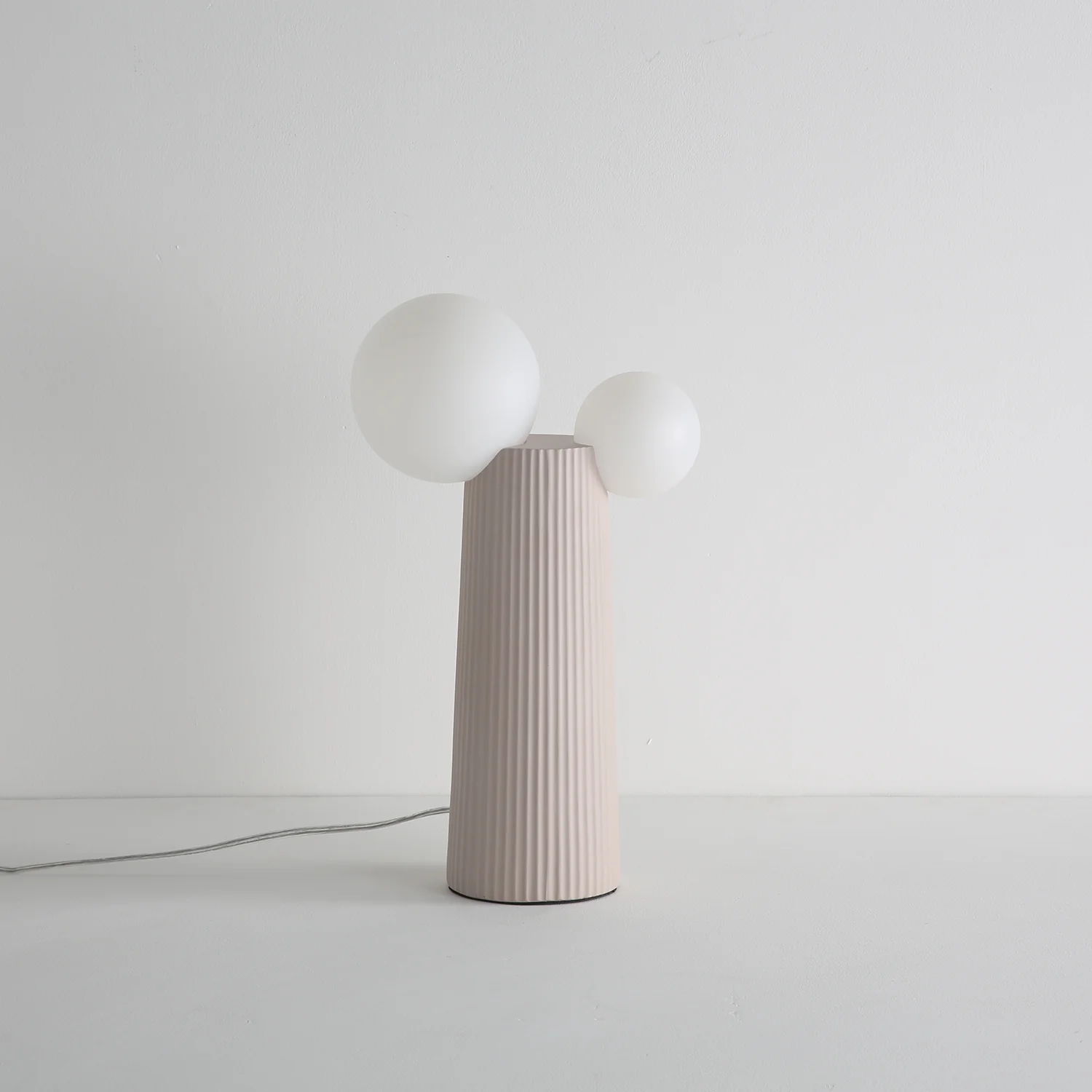 Land Table Lamp - Image 23