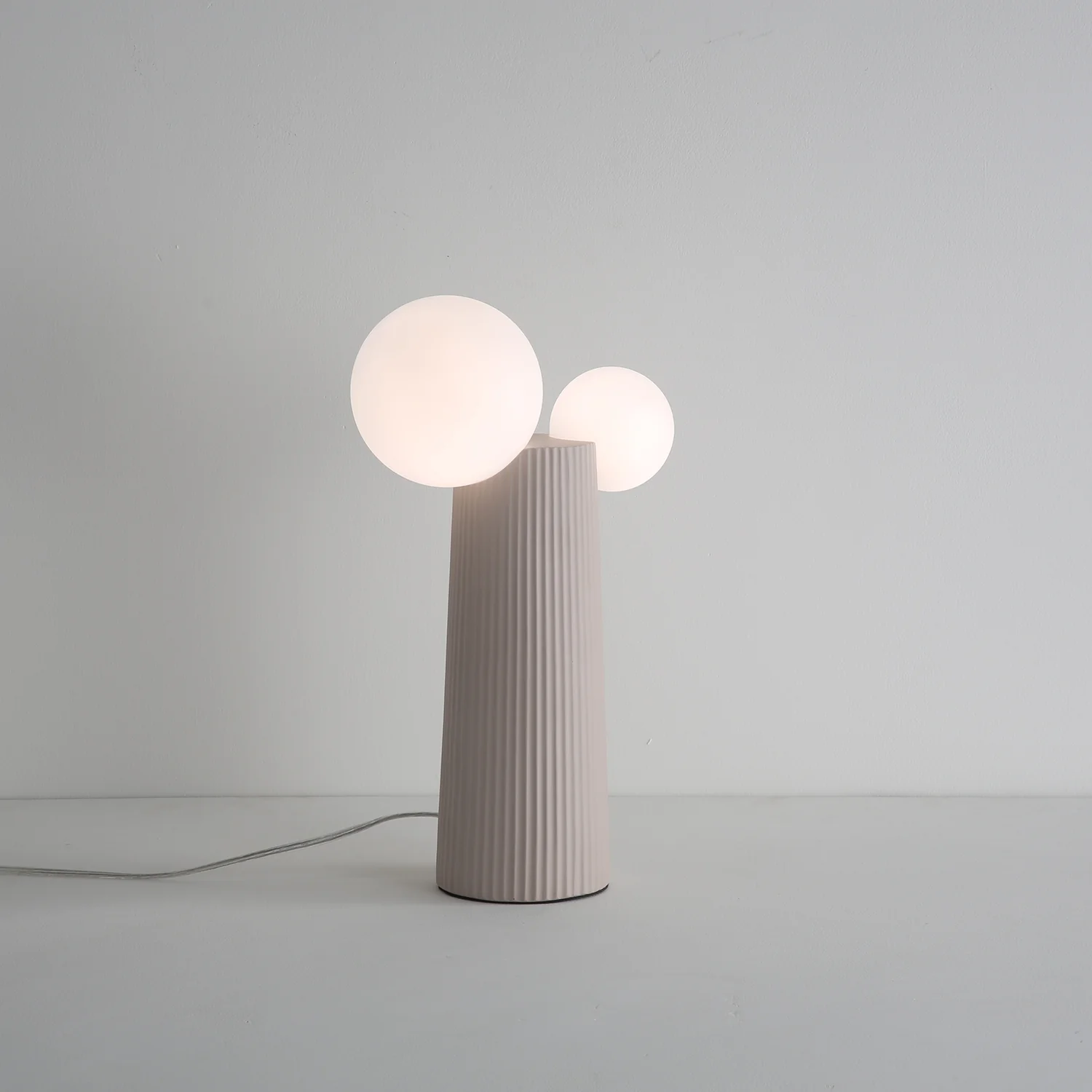 Land Table Lamp - Image 26