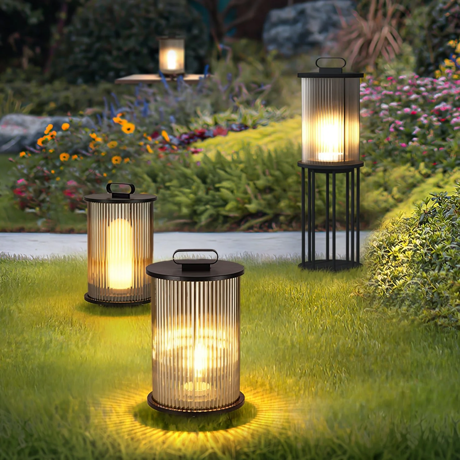 Lantern Garden Outdoor Light - Image 6
