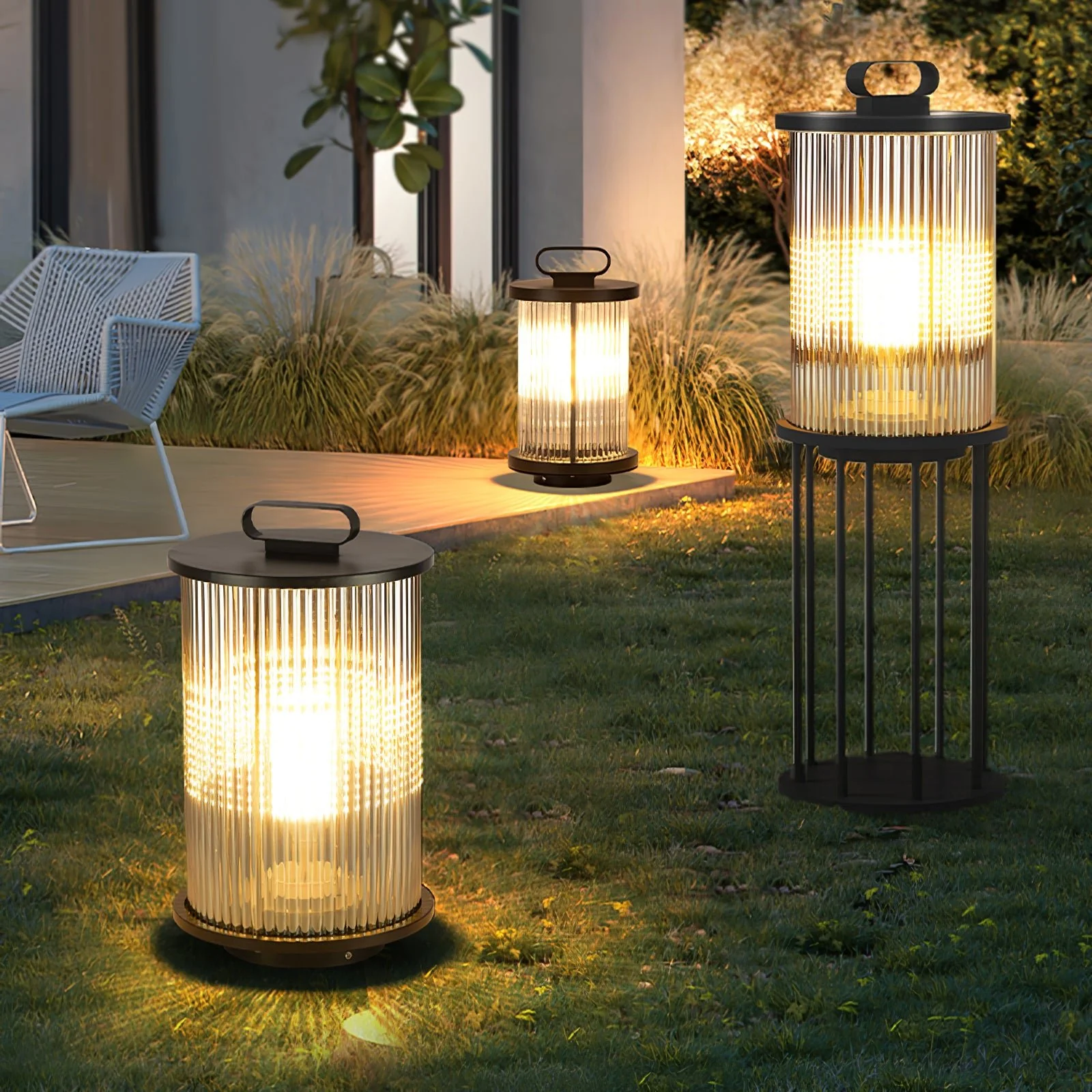 Lantern Garden Solar Outdoor Light - Image 2