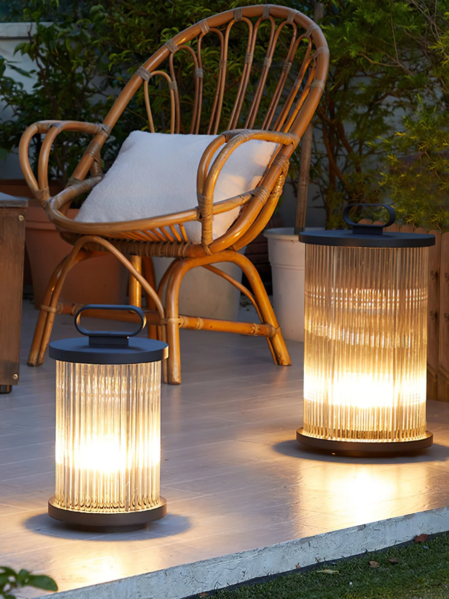 Lantern Garden Solar Outdoor Light - Image 35