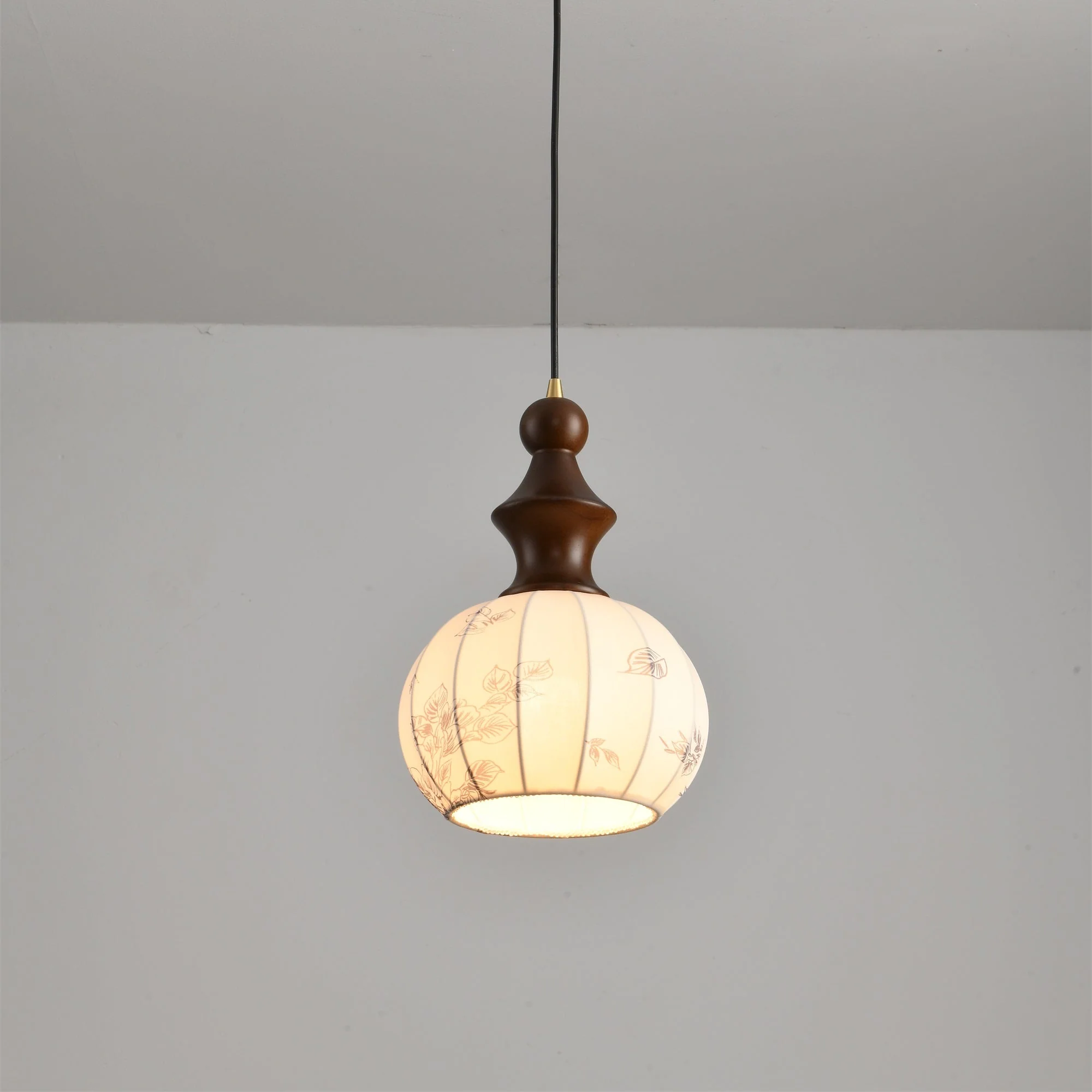 Lanterna Pearl Pendant Lamp - Image 10