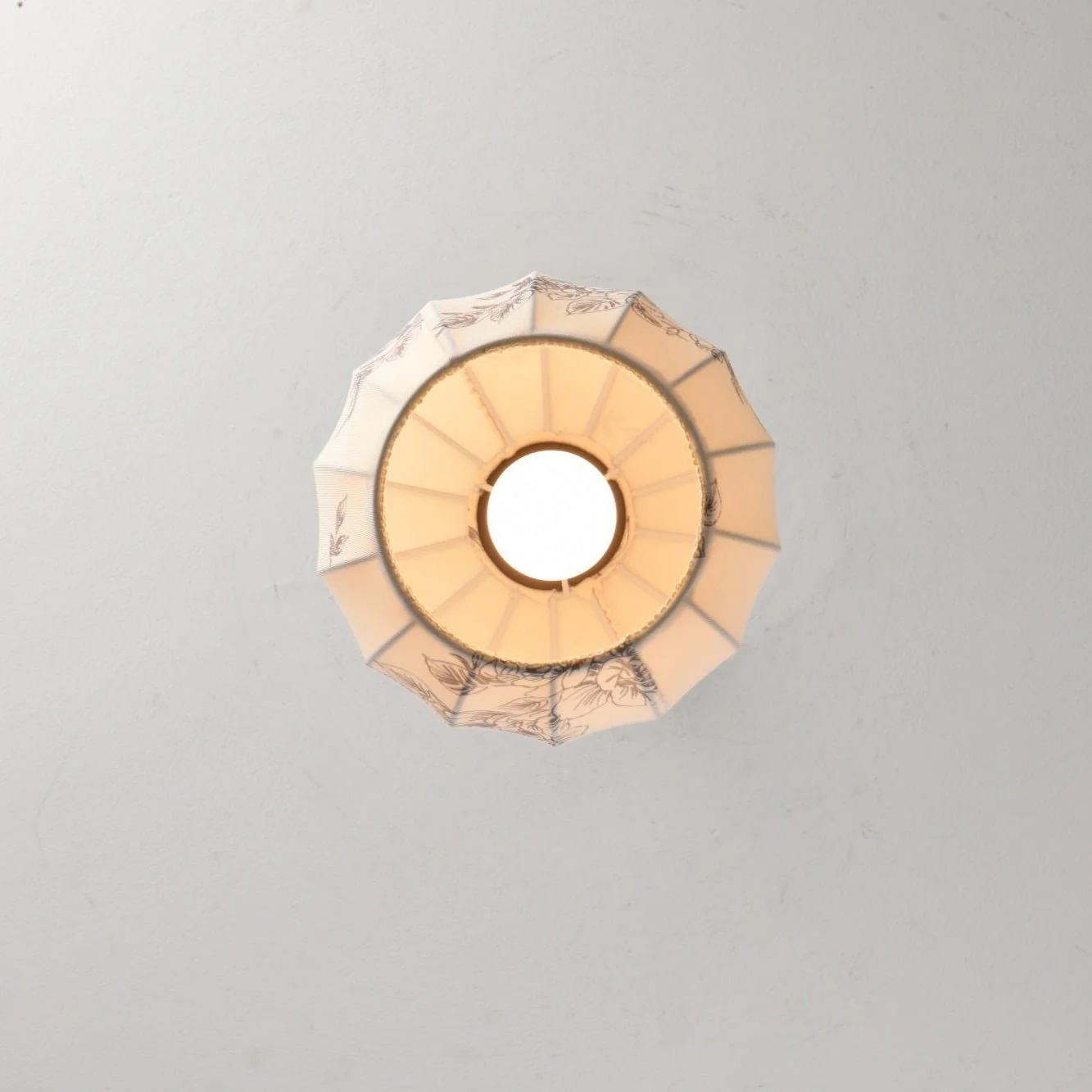 Lanterna Pearl Pendant Lamp - Image 13