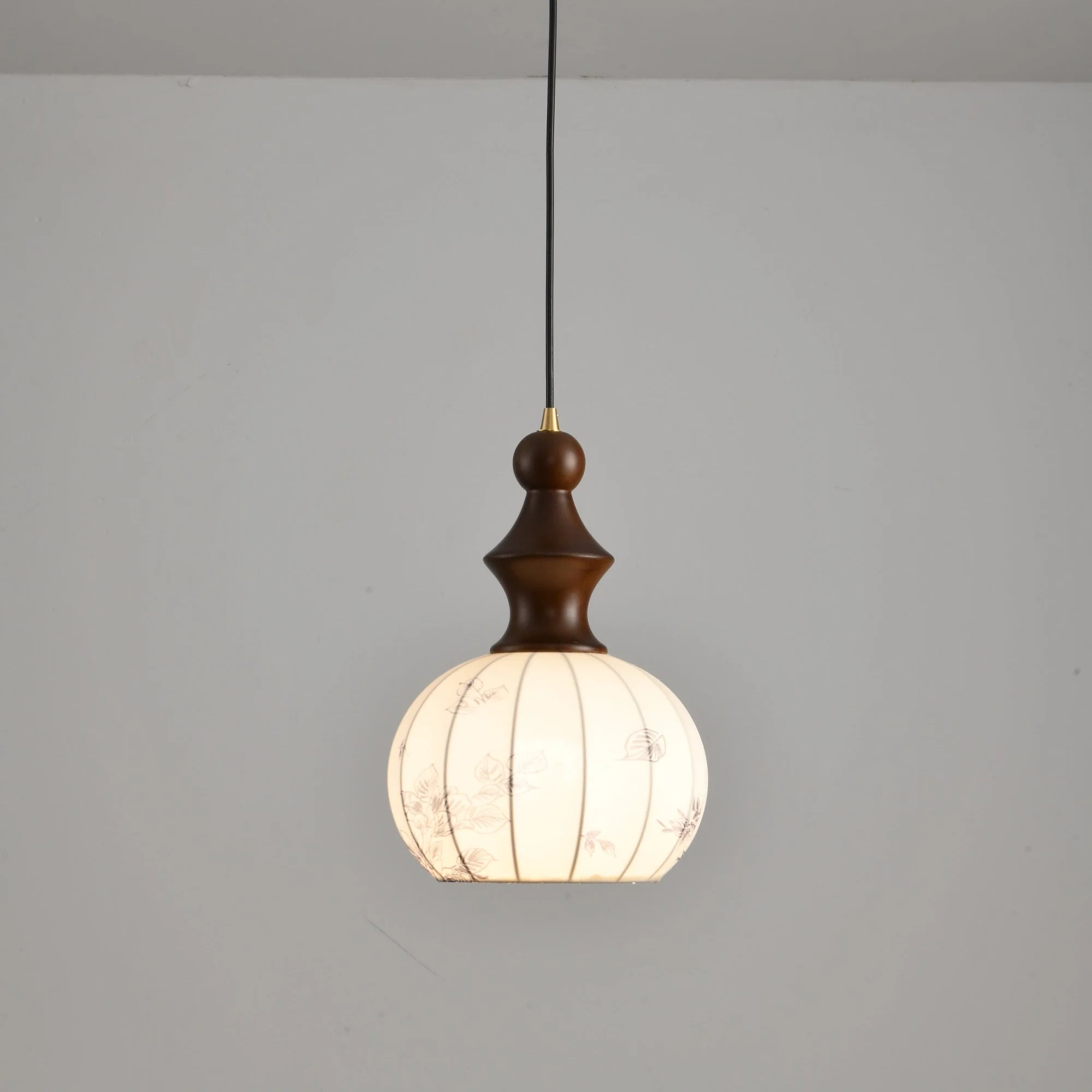 Lanterna Pearl Pendant Lamp - Image 5