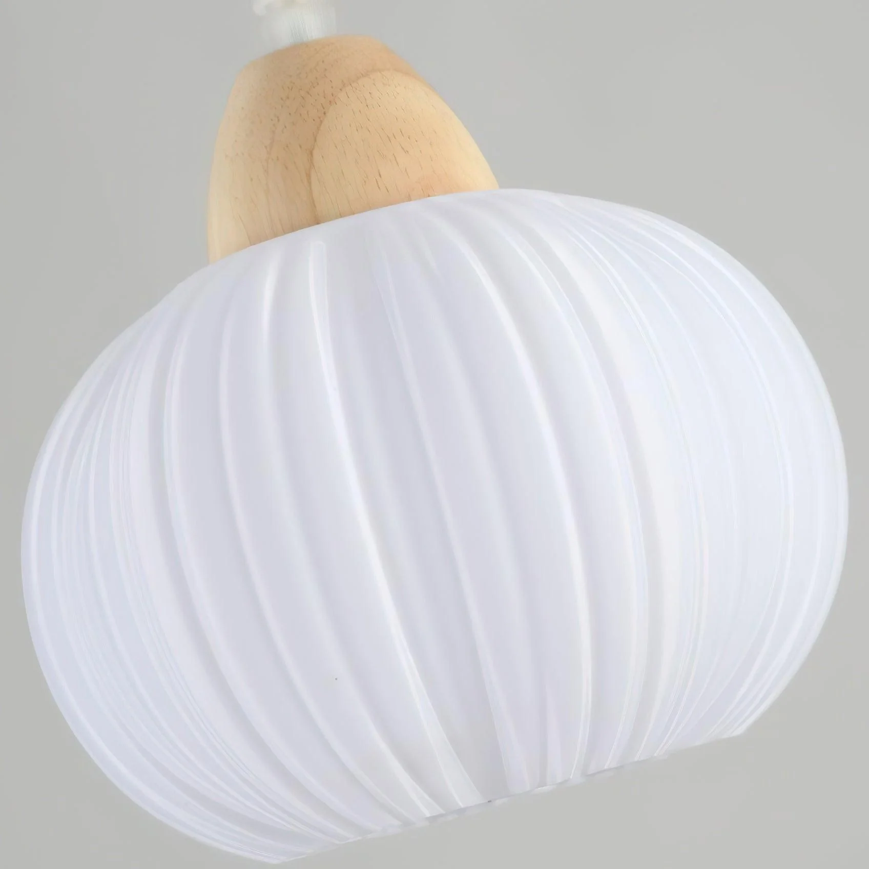 Large Flower Bag Pendant Lamp - Image 10