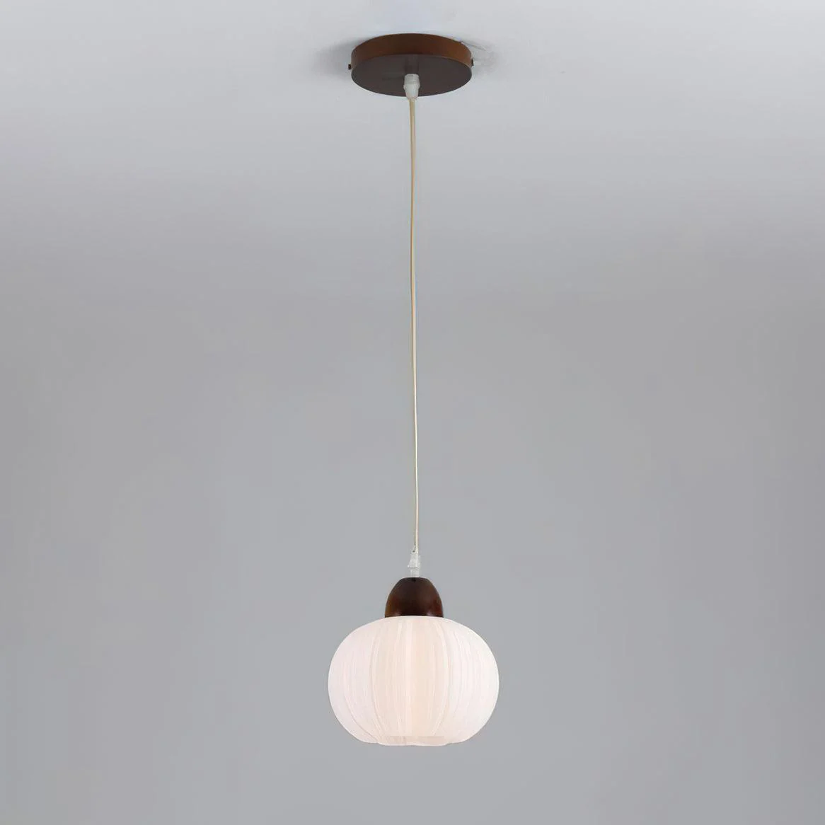 Large Flower Bag Pendant Lamp - Image 16