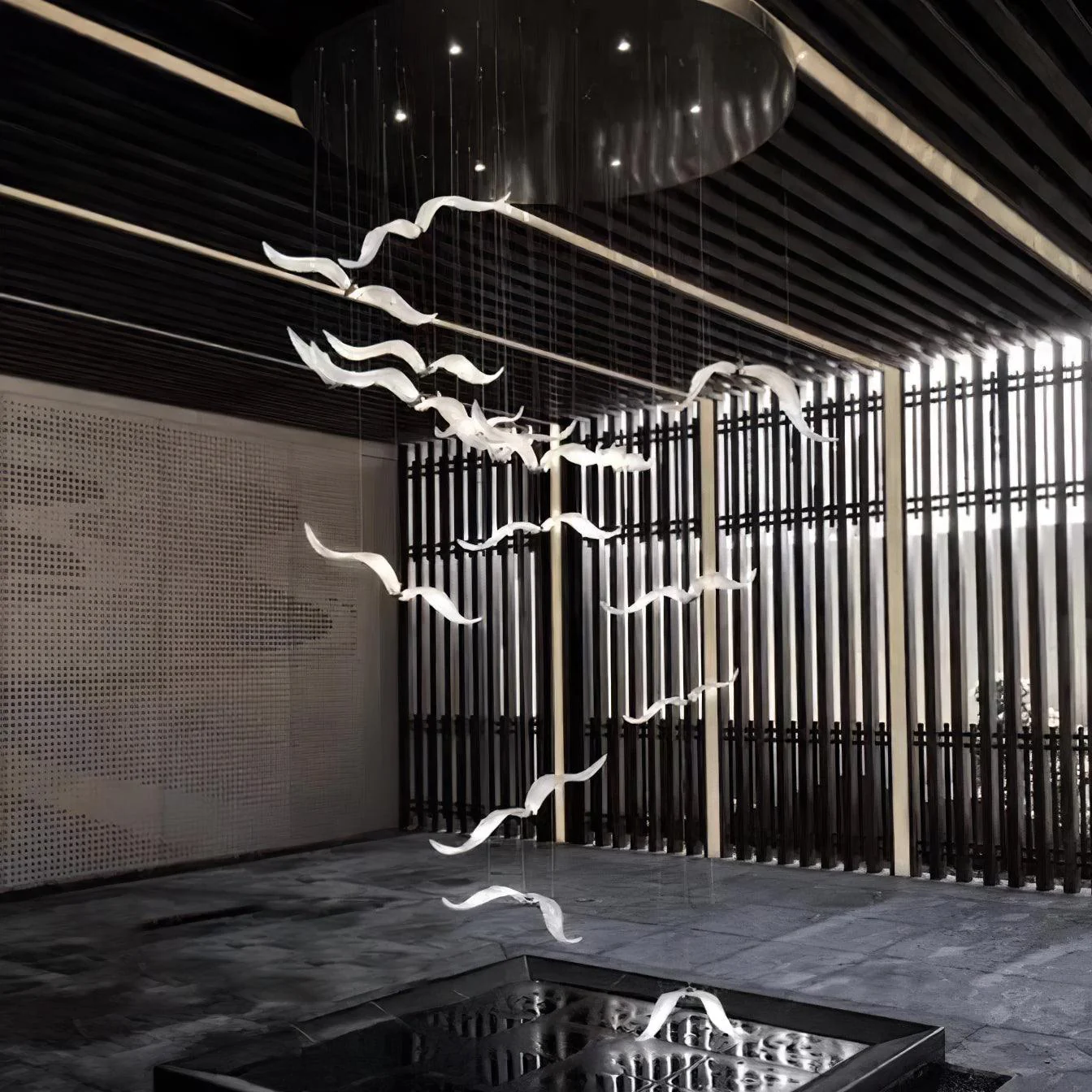 Large Seagull Chandelier - Image 2