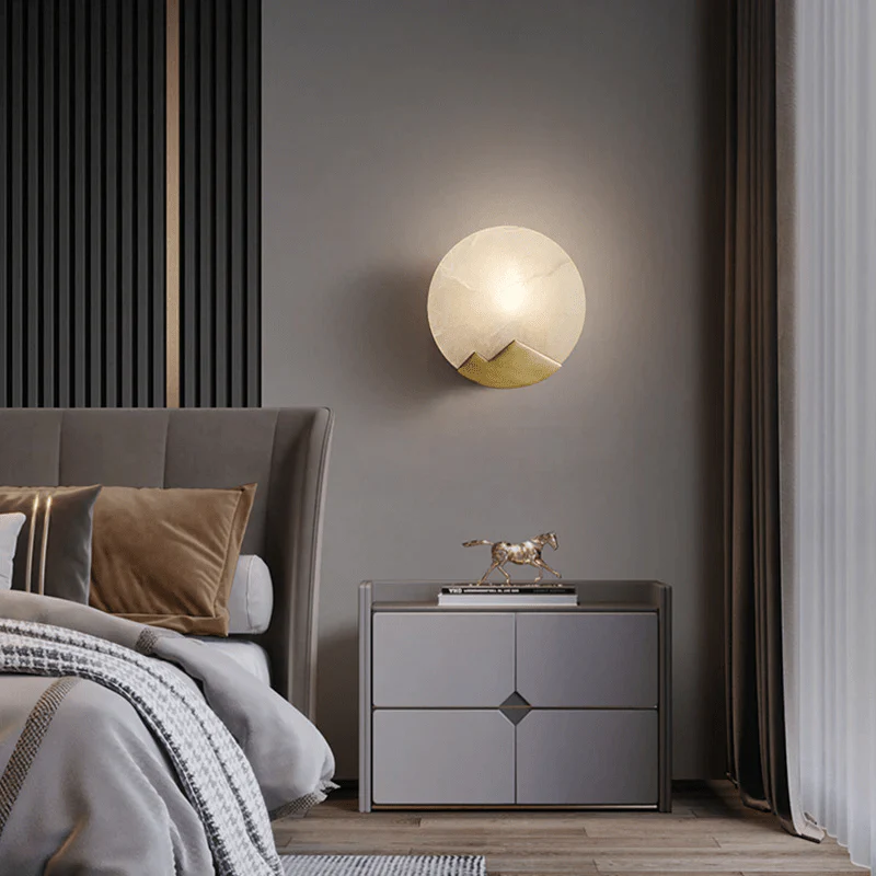 Lasterba Alabaster Wall Lamp - Image 3