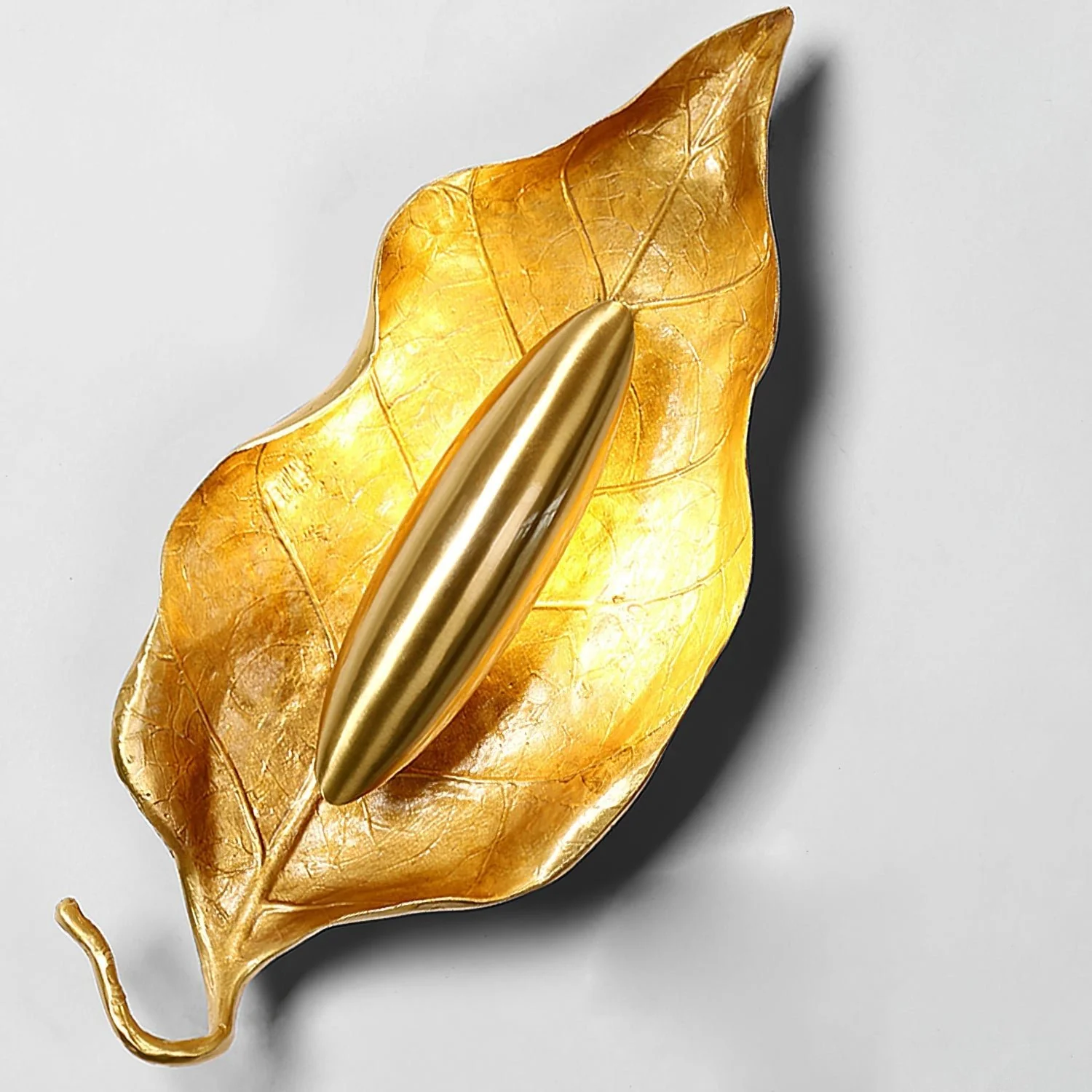 Leaf Brass Wall Lamp - Image 11