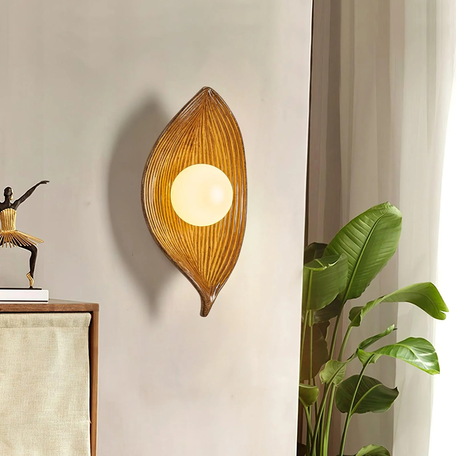 Leaf Canoe Wall Sconce - Image 4