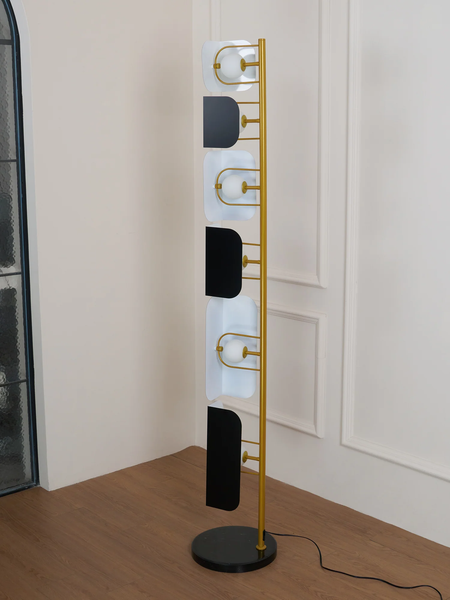 Leagan Floor Lamp - Image 28