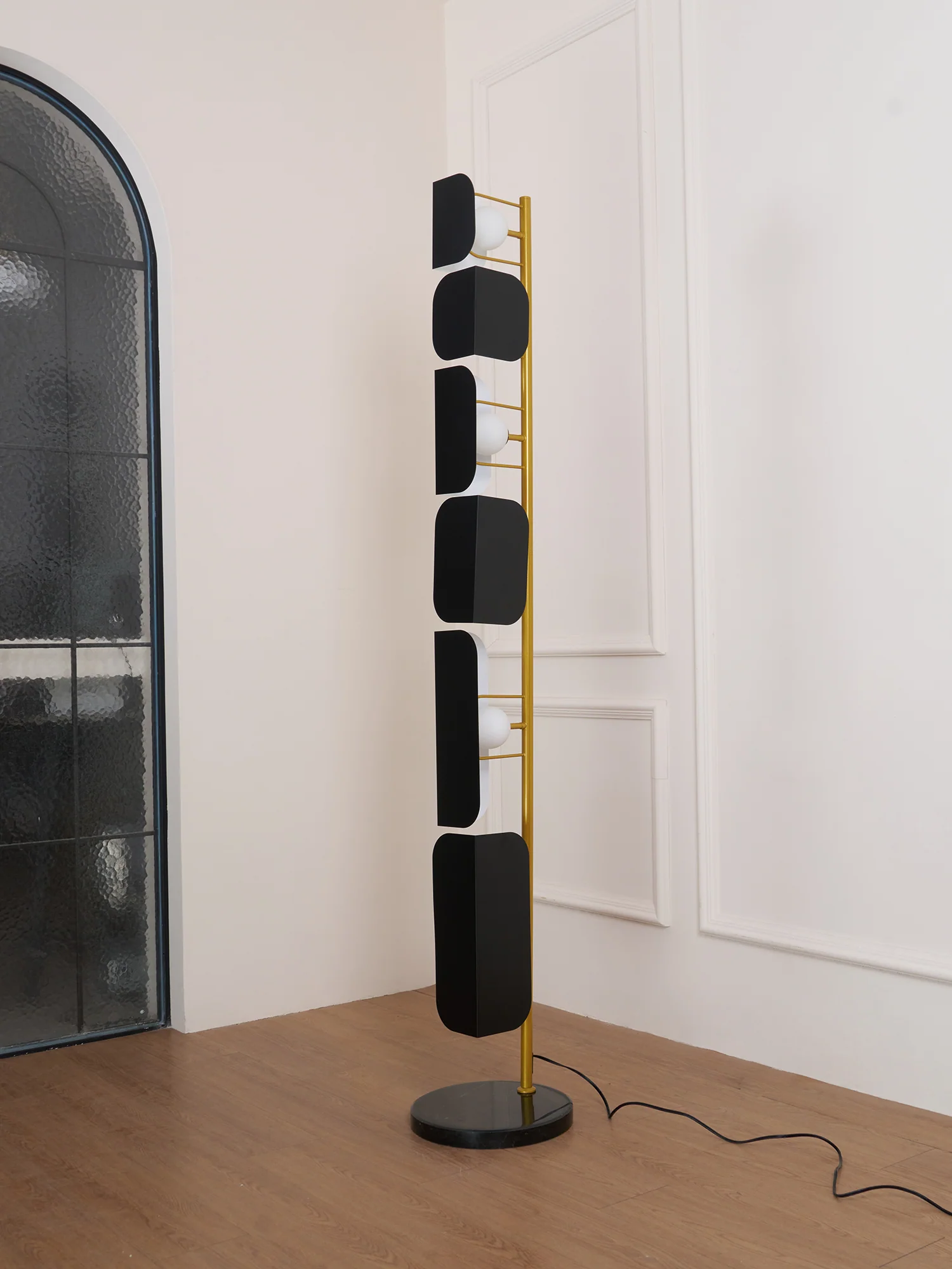 Leagan Floor Lamp - Image 32