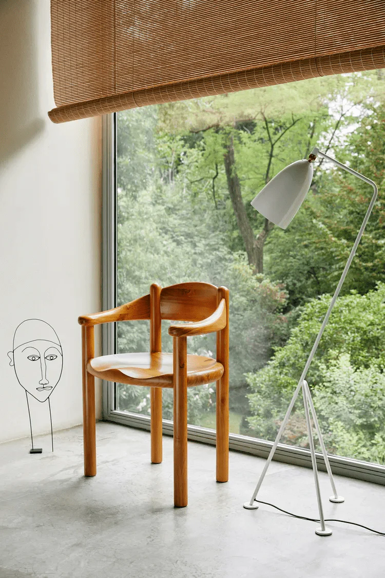 Lean Floor Lamp - Image 16