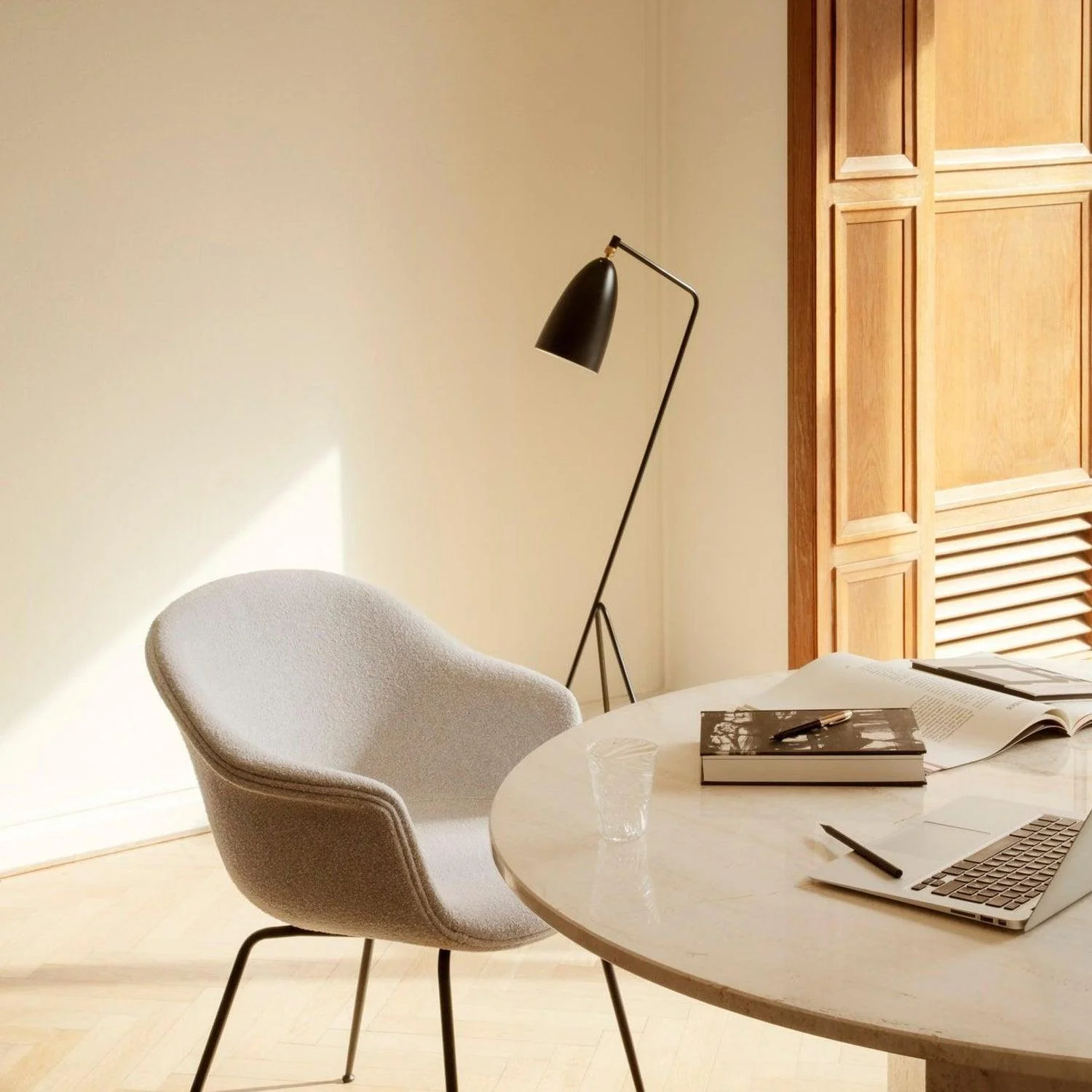 Lean Floor Lamp - Image 8