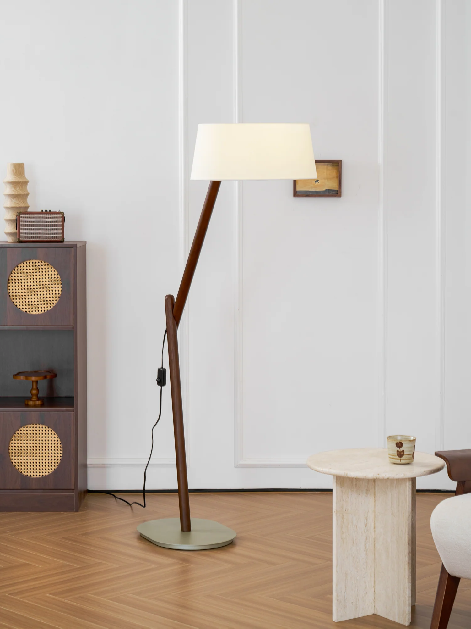 Lean Pivot Floor Lamp - Image 43