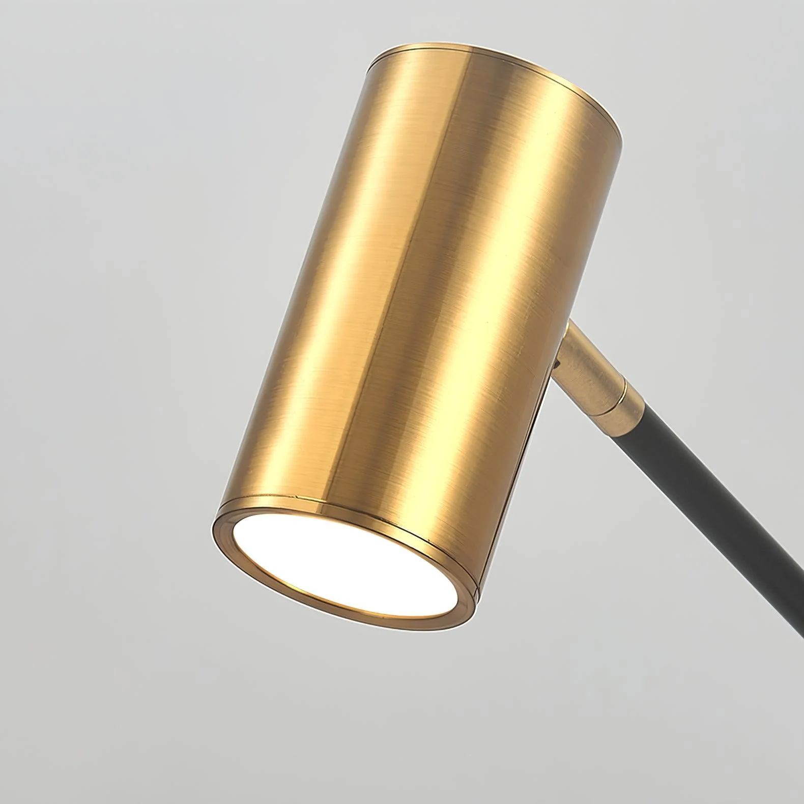 Lektor Table Lamp - Image 5