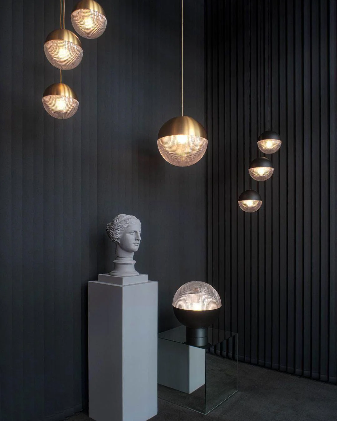 Lens Flair Pendant Lamp - Image 17